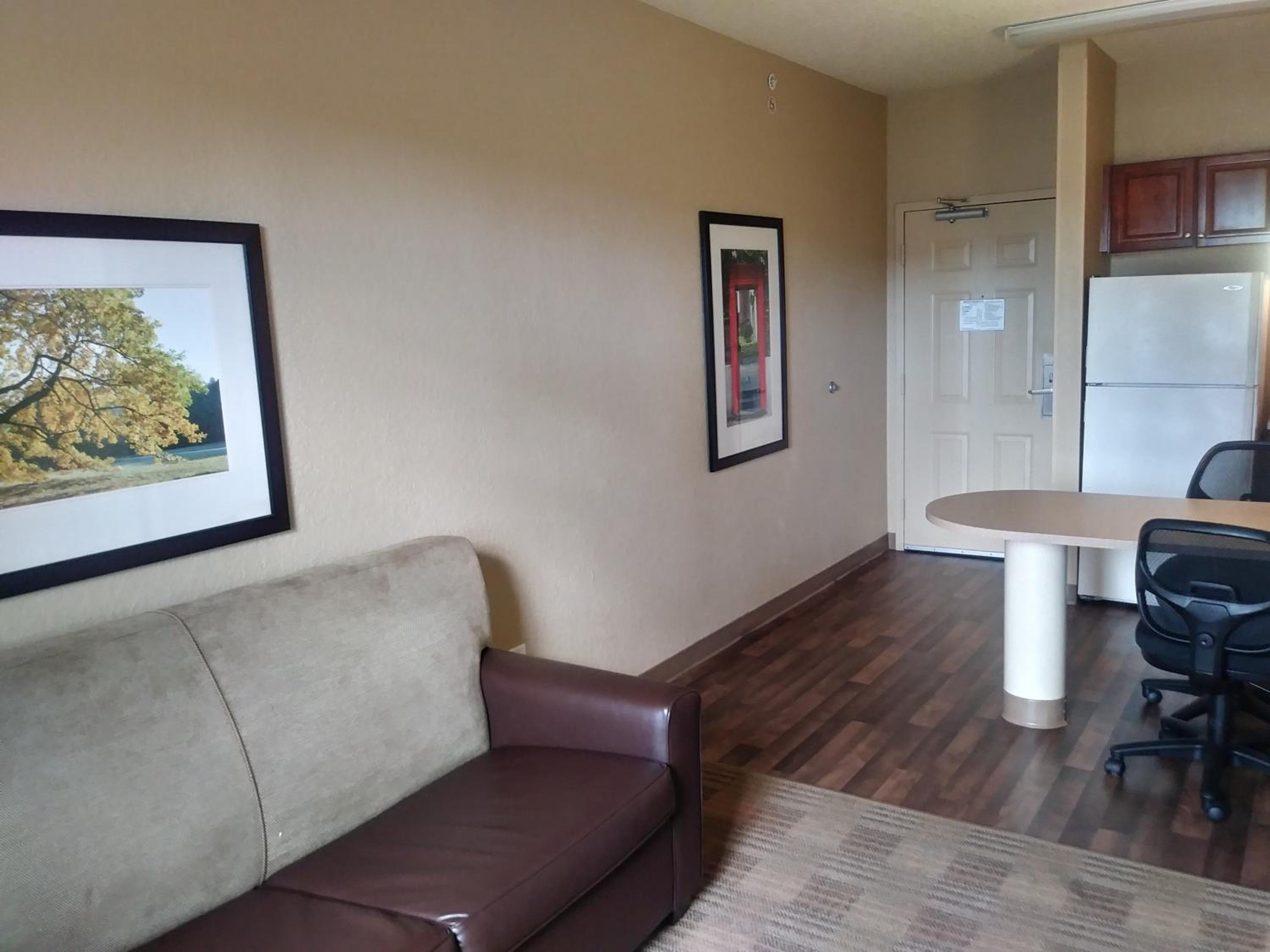 Extended Stay America Suites - Orlando - Southpark - Commodity Circle — 5