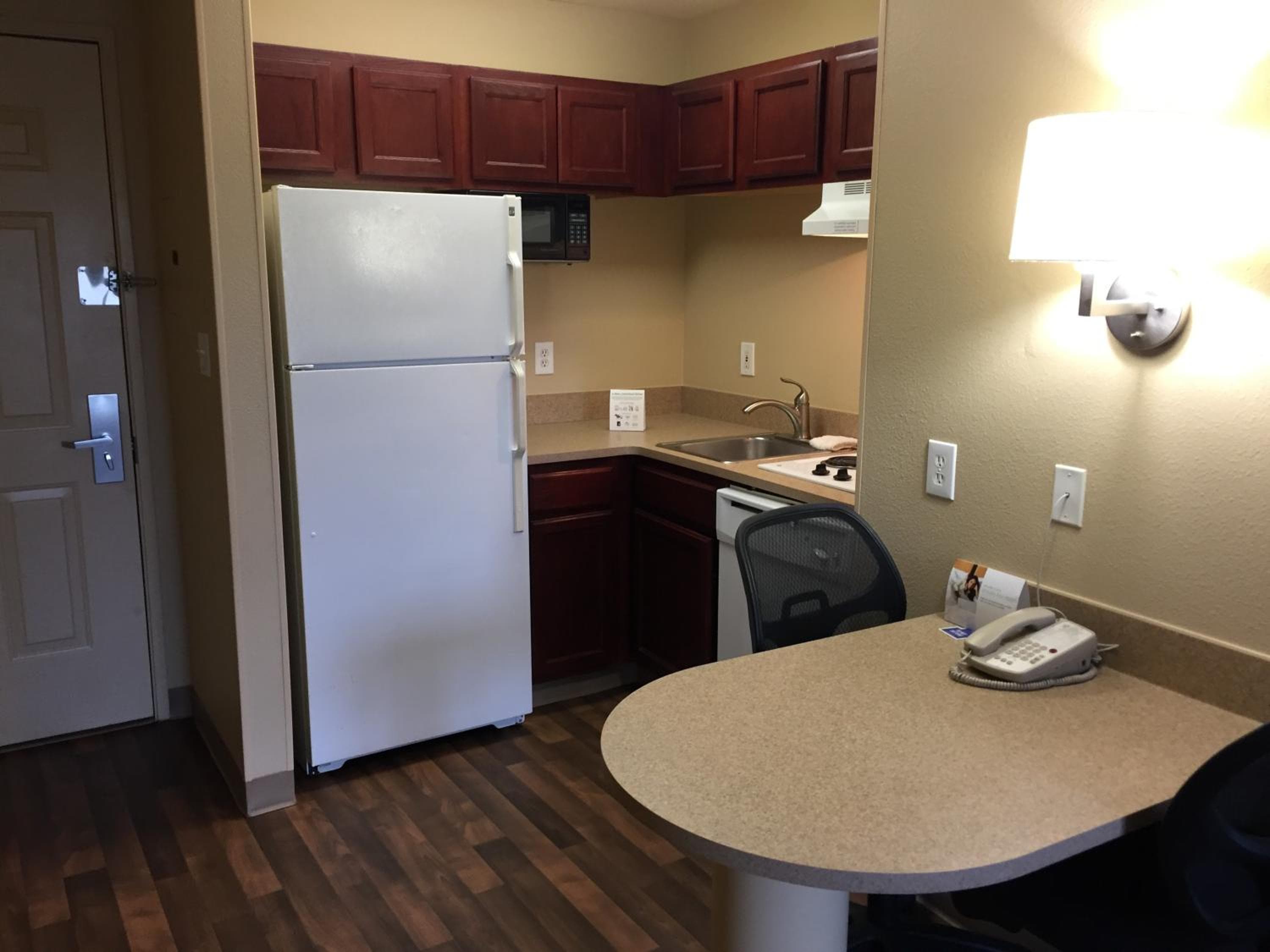 Extended Stay America Suites - Orlando - Maitland - Summit Tower Blvd — 30