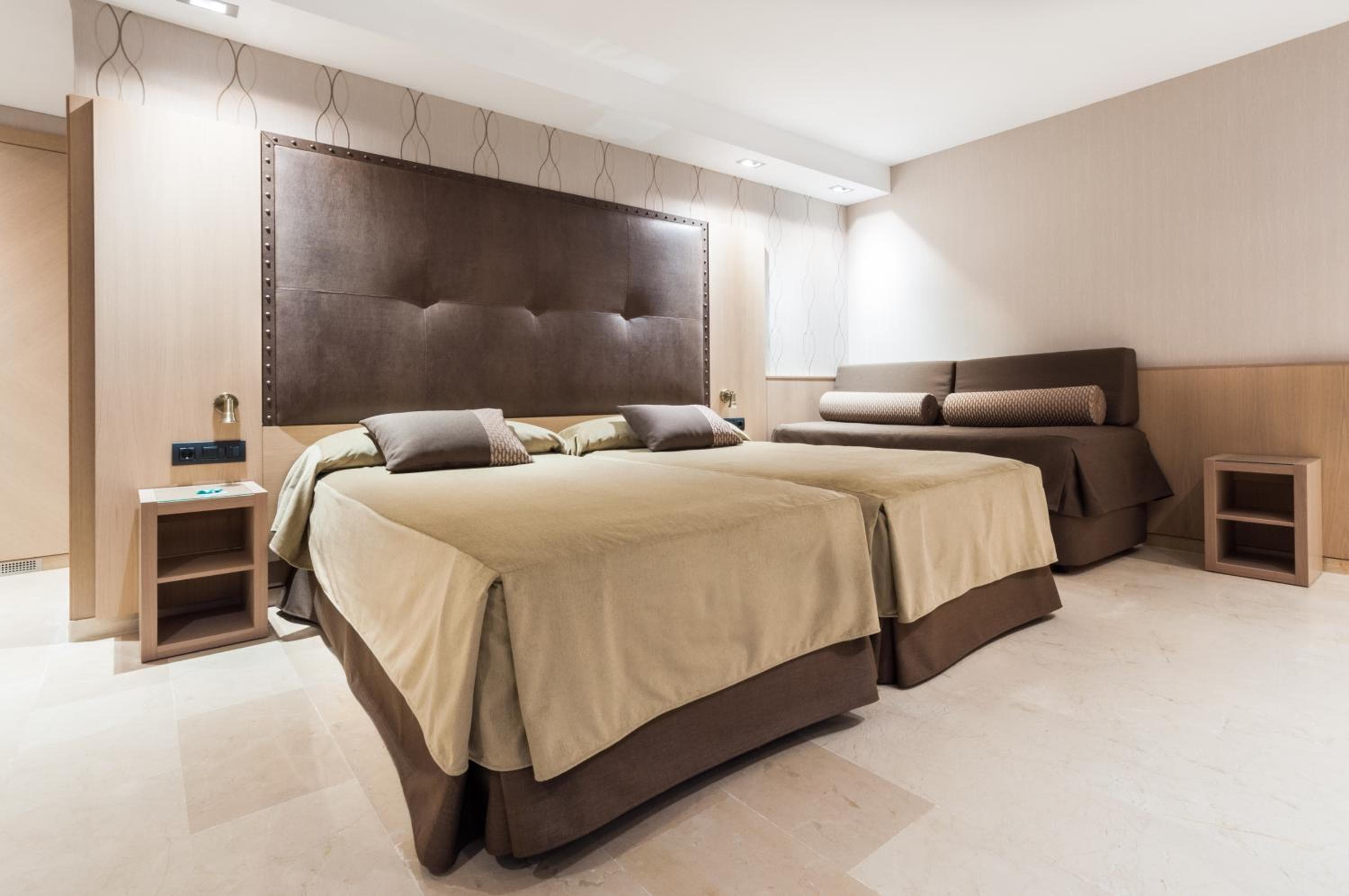 Gran Hotel Barcino — 2