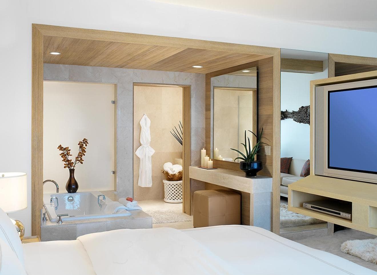 Huntley Santa Monica Beach — 23