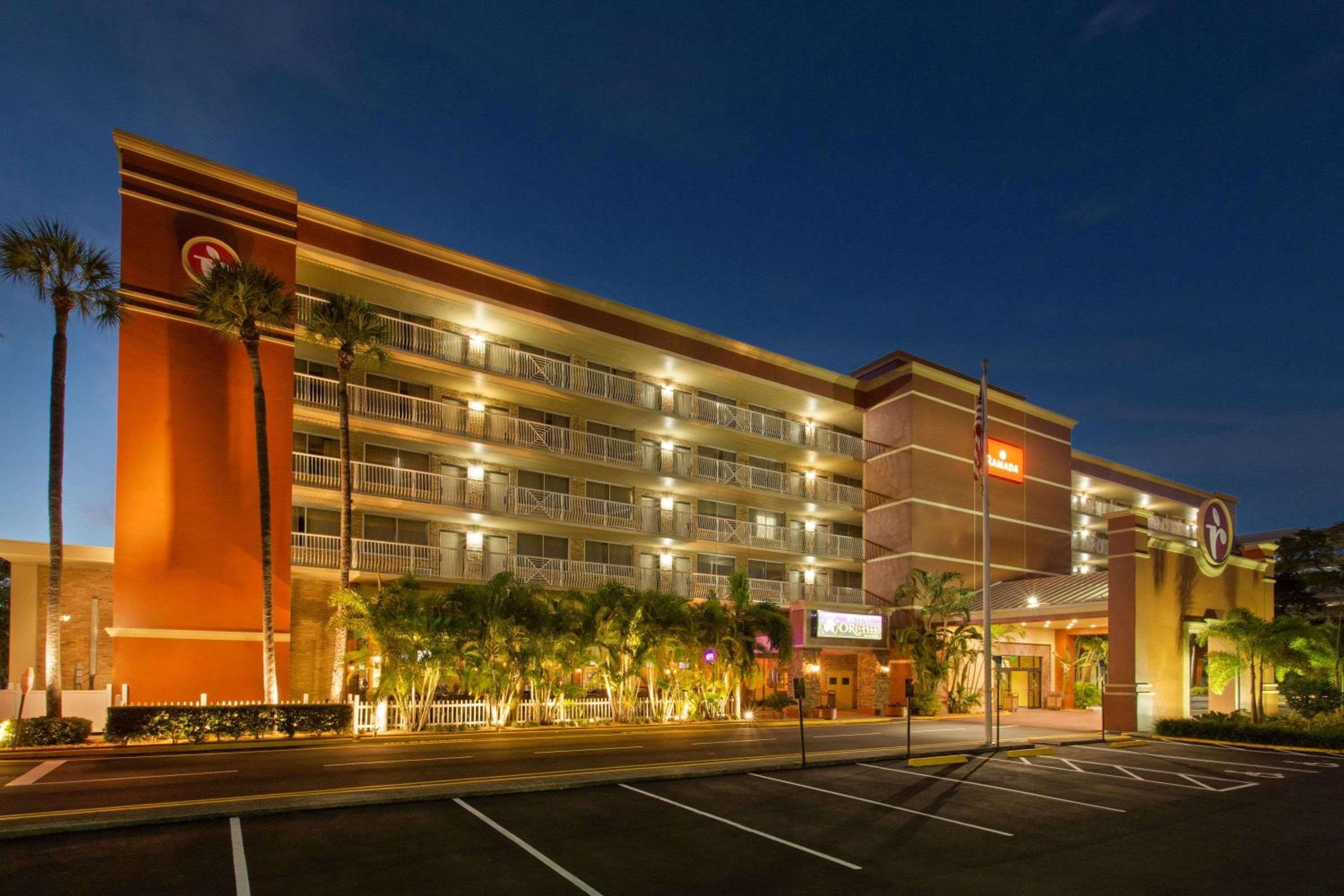 Ramada by Wyndham Tampa Westshore Aeroporto Sud — 12