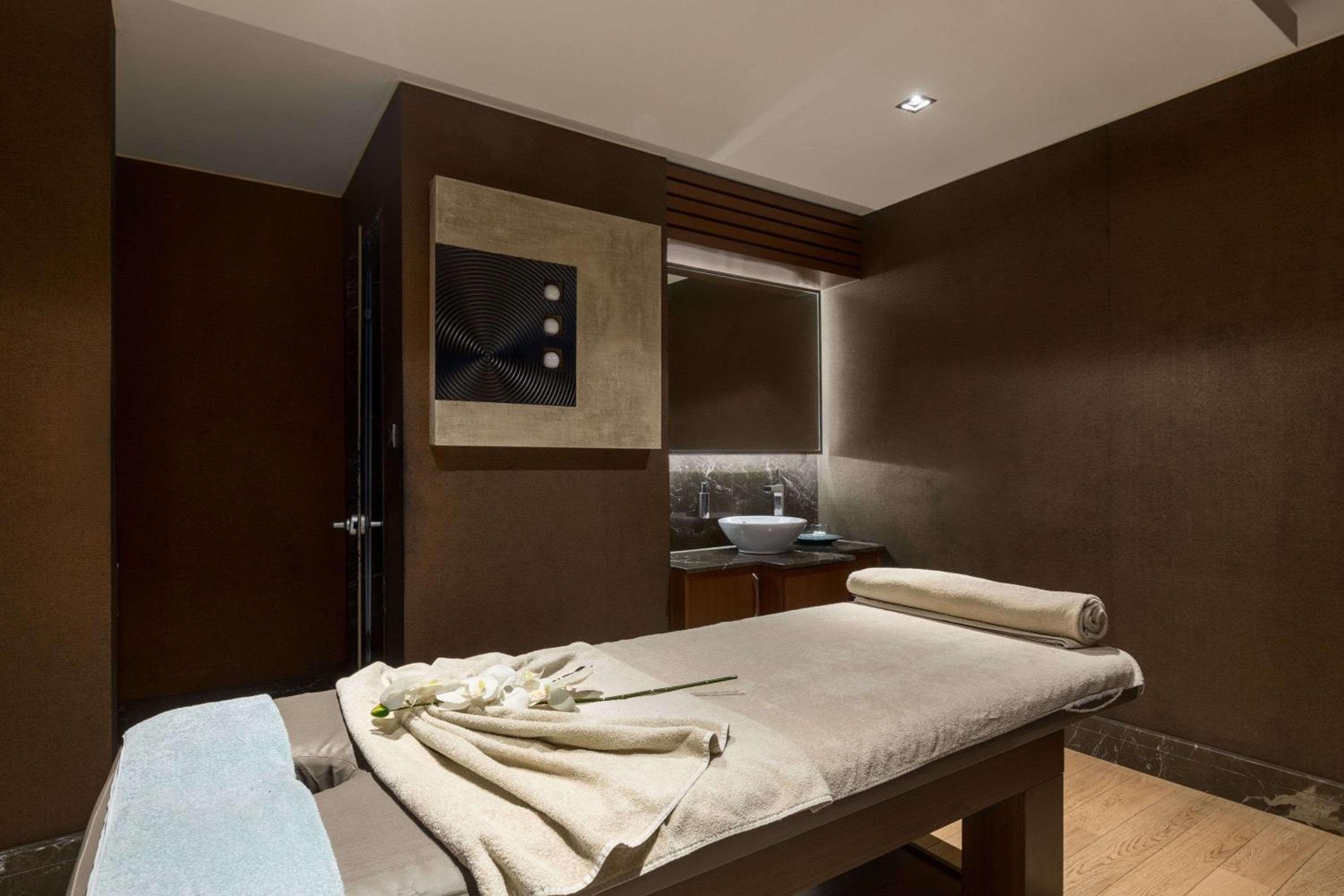 Ramada Plaza By Wyndham Istanbul Tekstilkent — 10