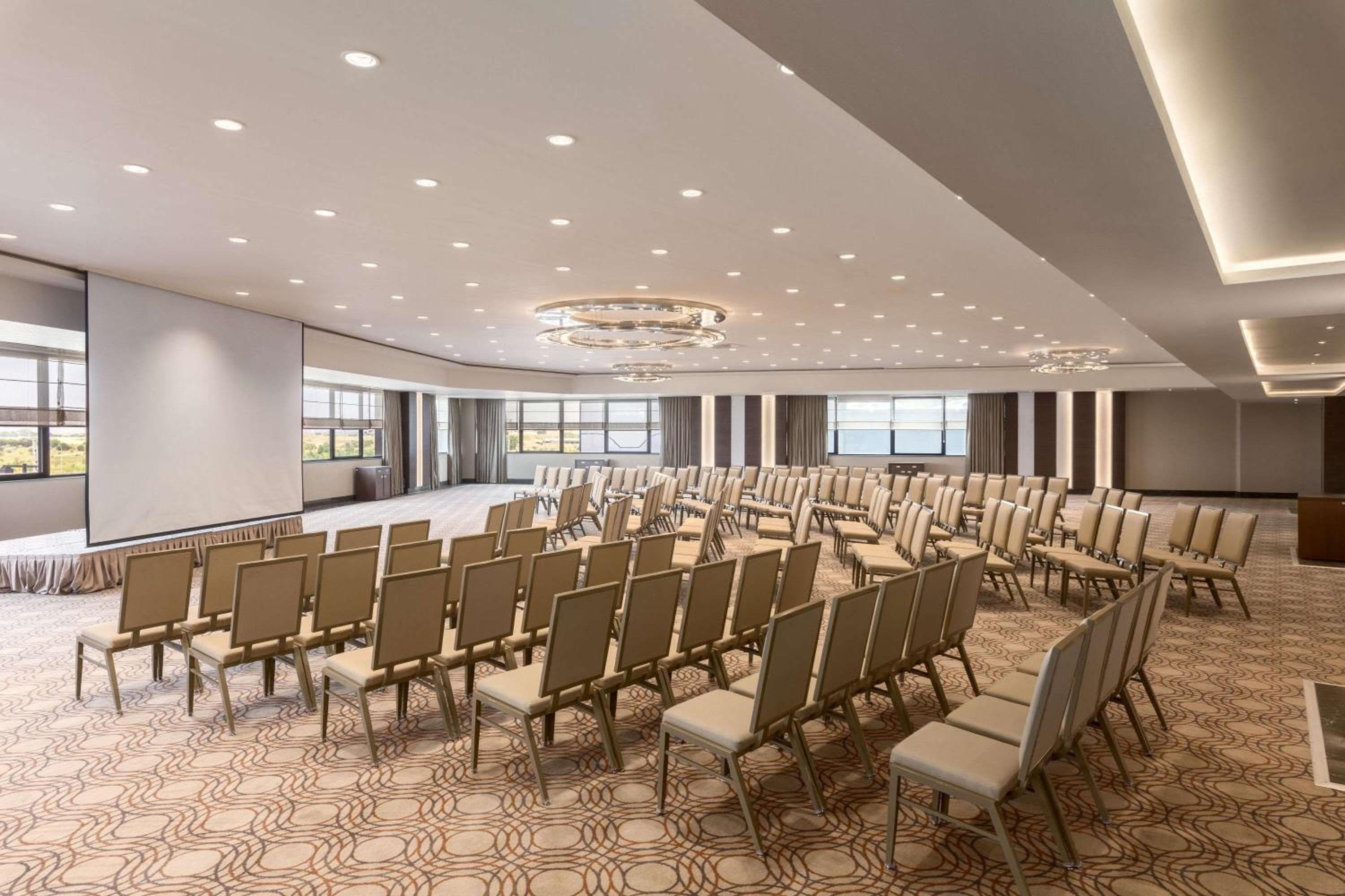 Ramada Plaza By Wyndham Istanbul Tekstilkent — 12
