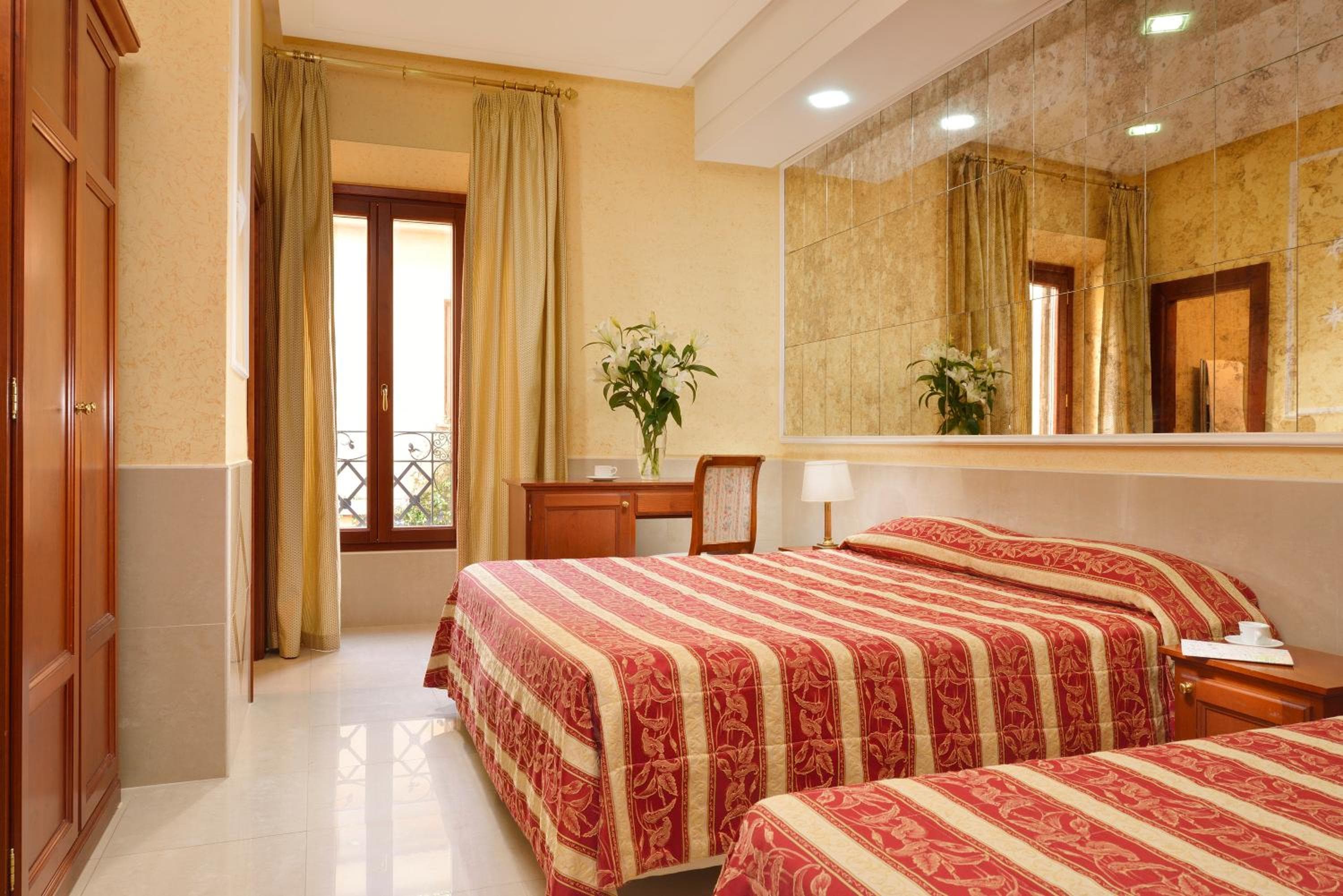 Hotel Bolívar — 21