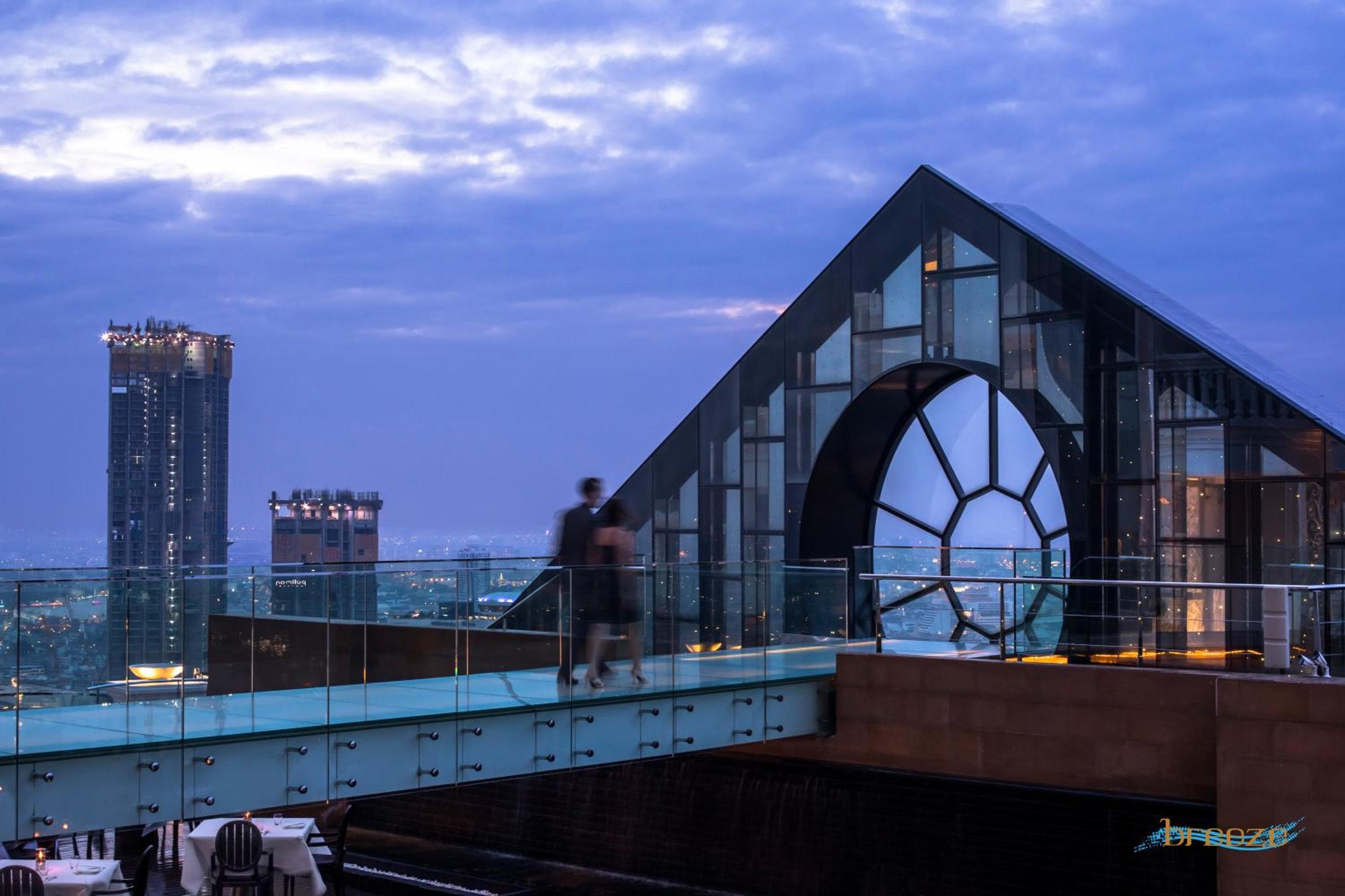 lebua at State Tower hotel, State Tower 1055 Silom Road, Bangrak, Bangkok, Thailand — photo 79