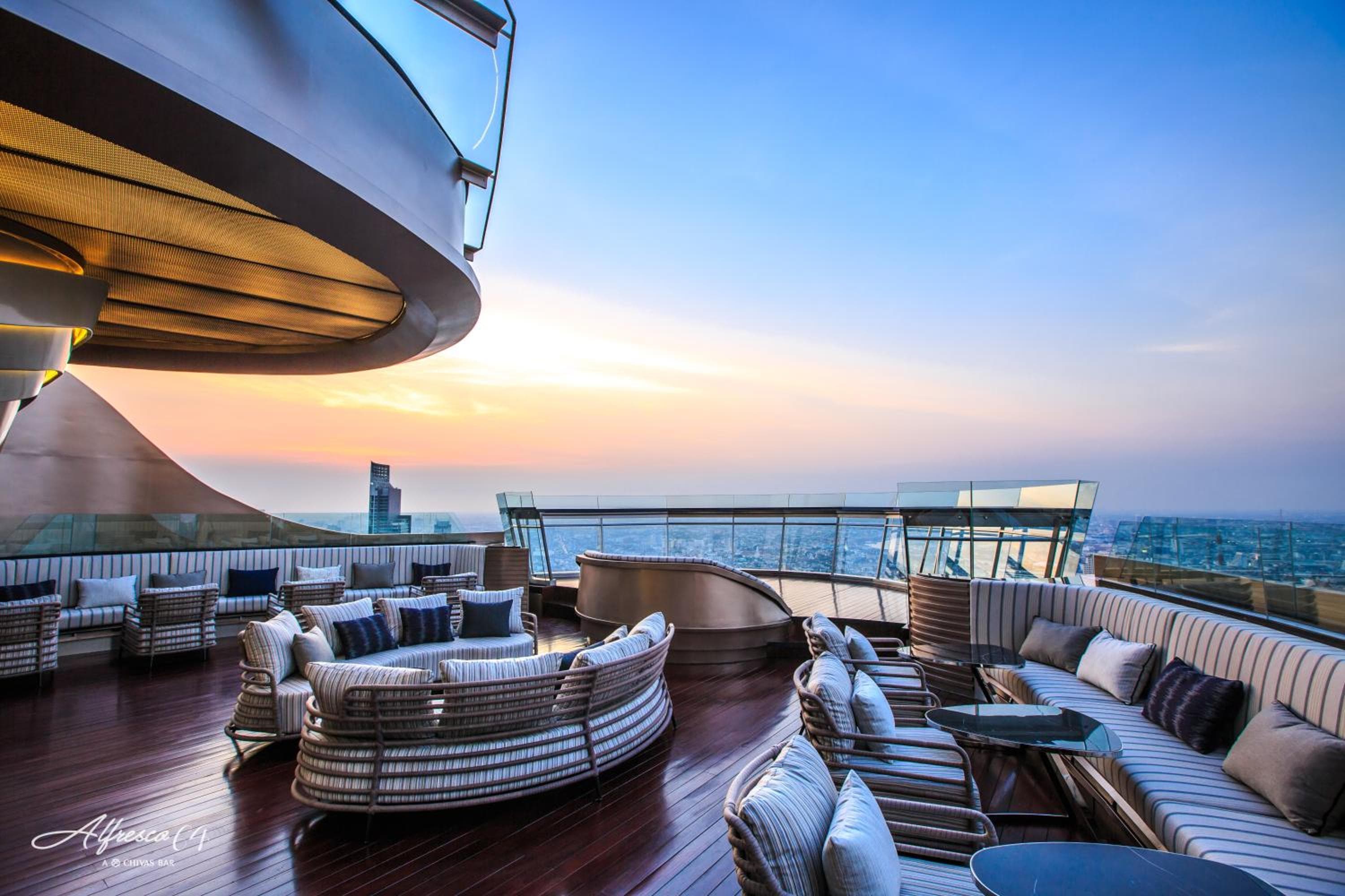 lebua at State Tower hotel, State Tower 1055 Silom Road, Bangrak, Bangkok, Thailand — photo 131