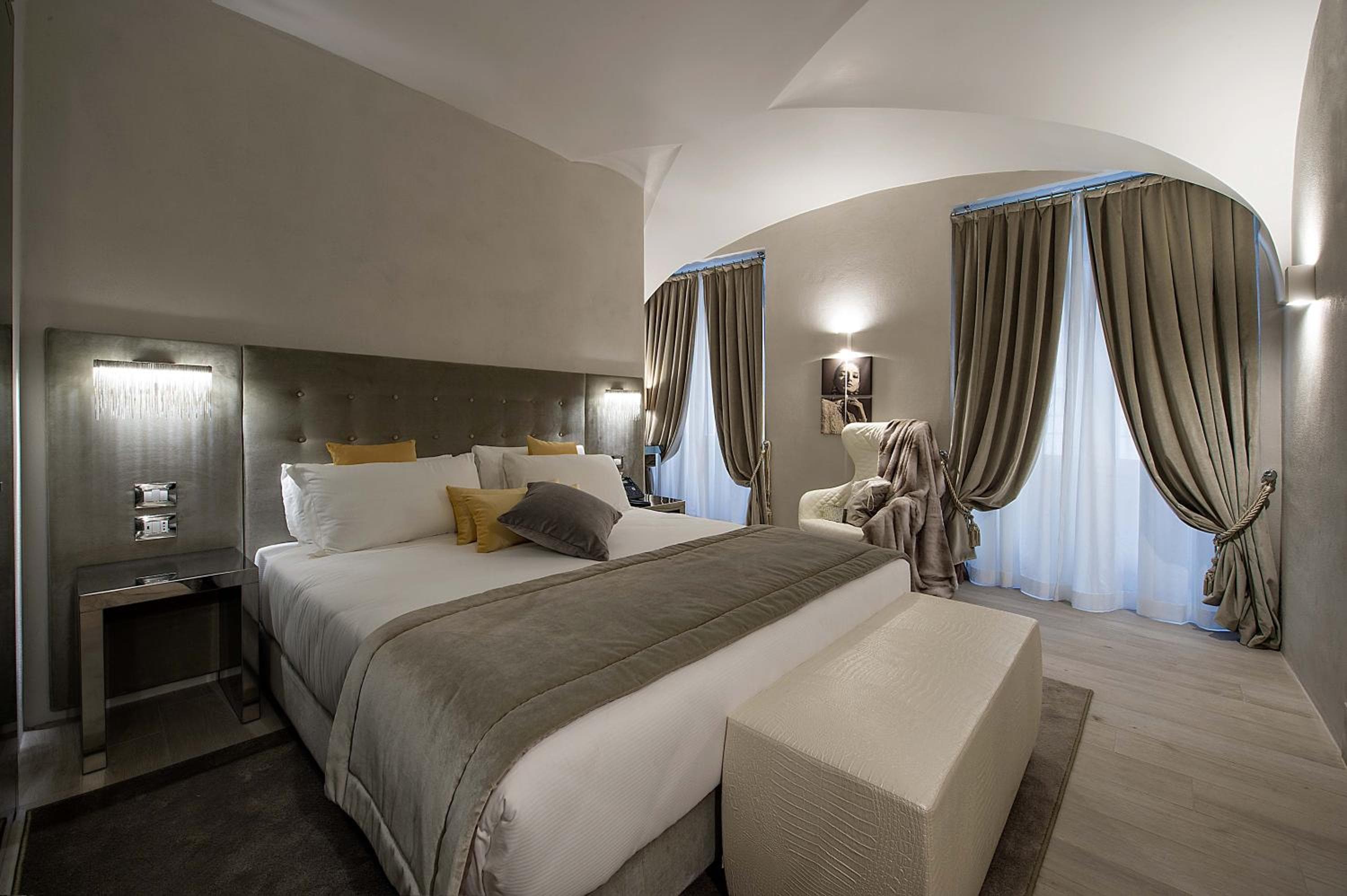 Terrace Pantheon Relais — 27