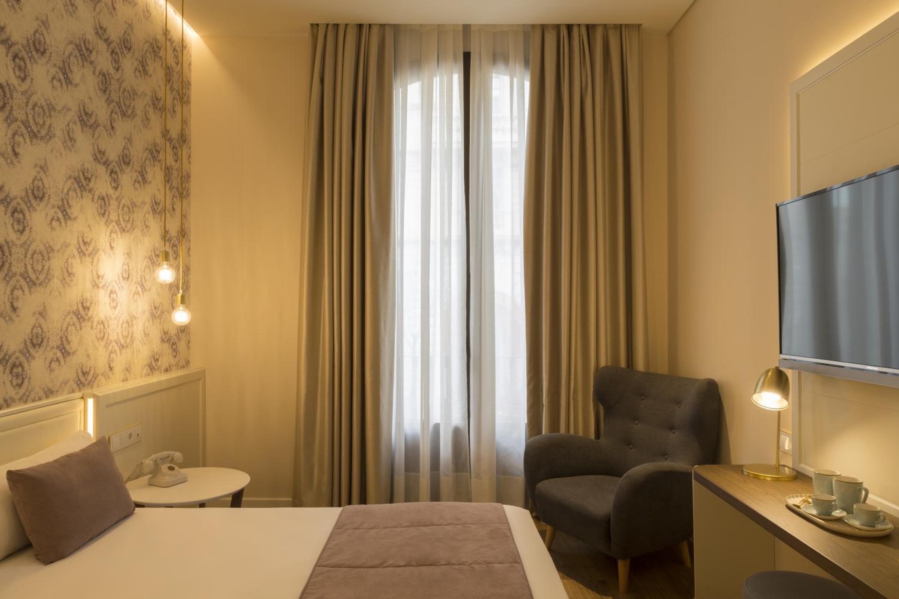 ICON Bcn — 6