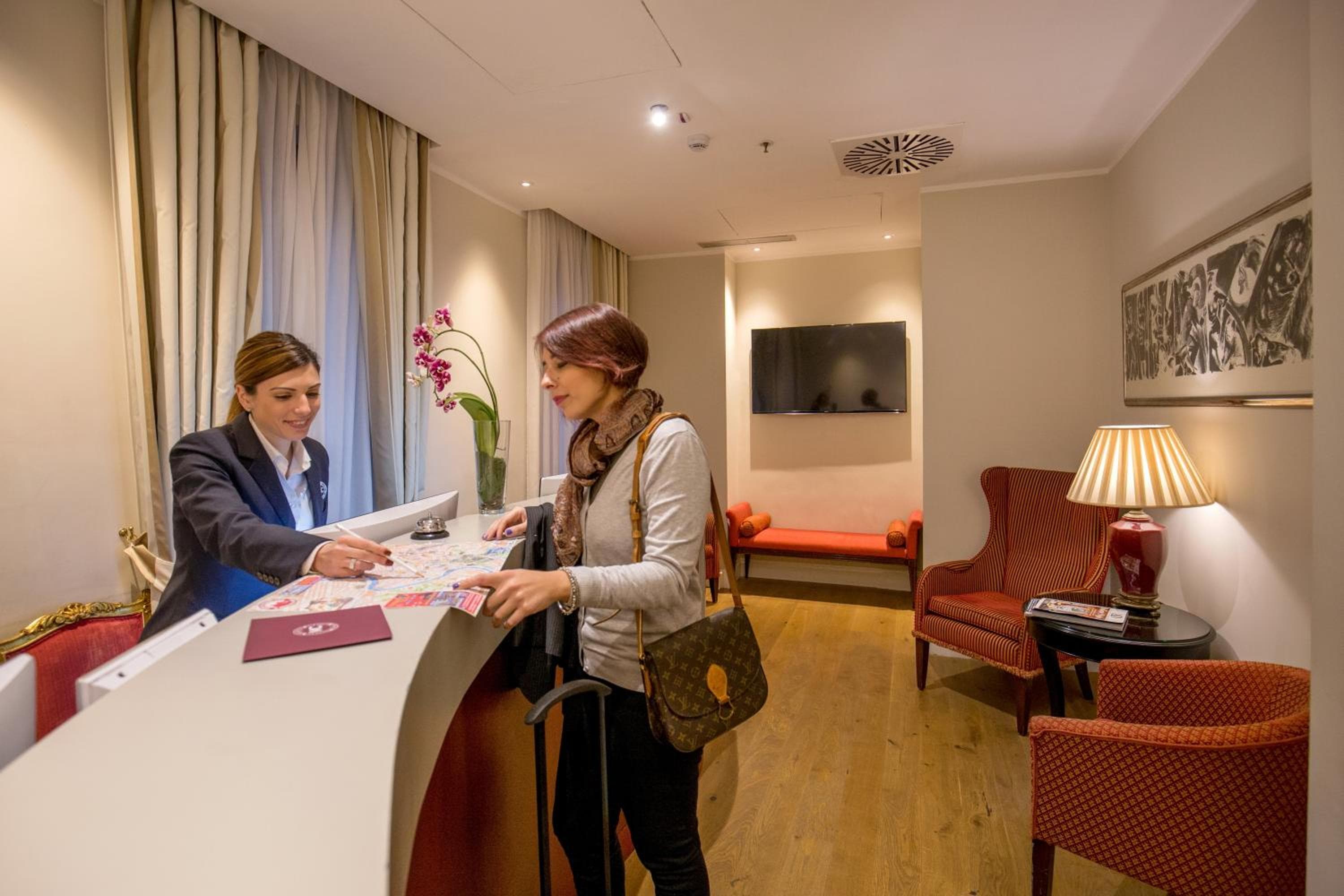 Hotel Monte Cenci — 18