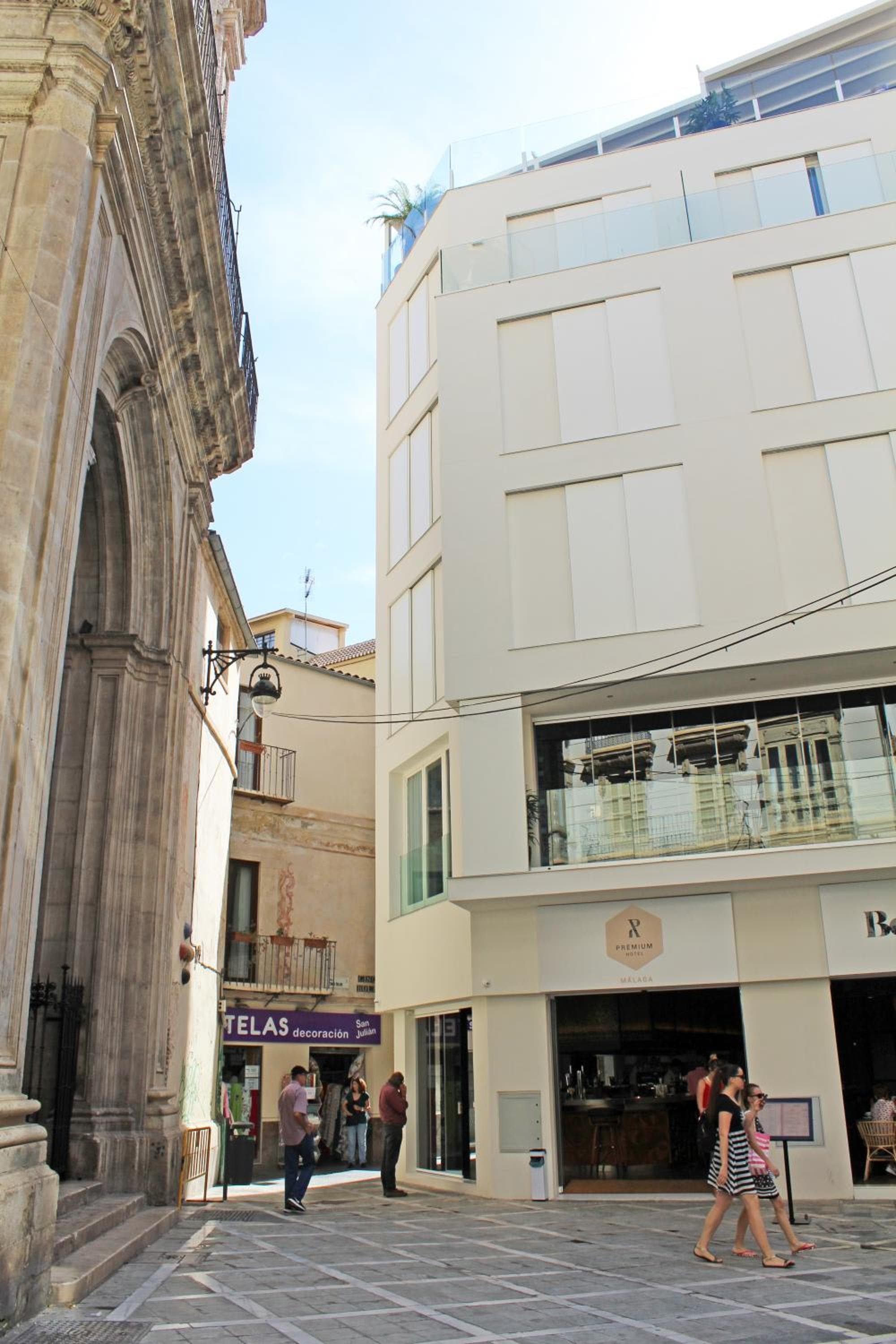 Malaga Premium Hotel — 4