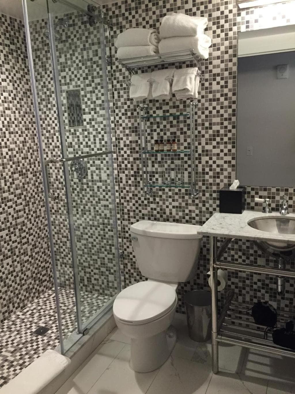 Hotel Hugo — 5