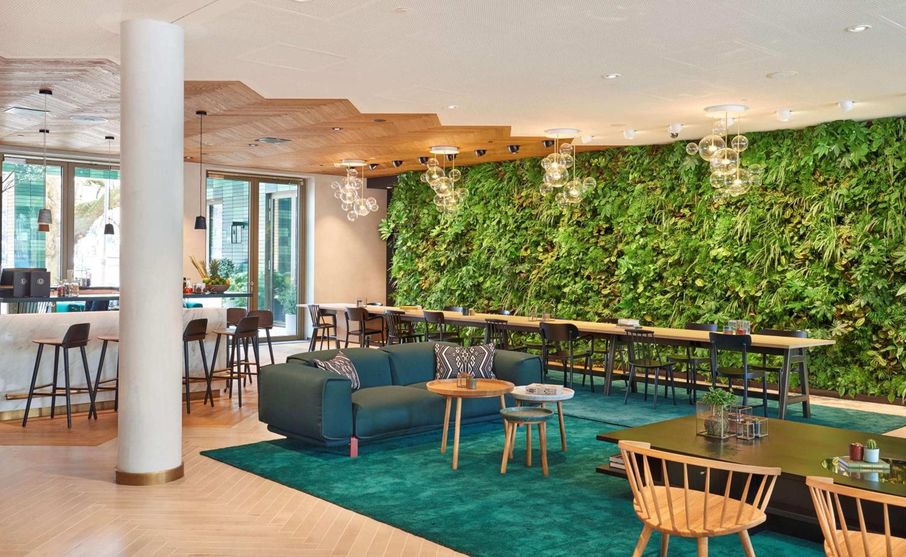 Hyatt Regency Amsterdam — 15