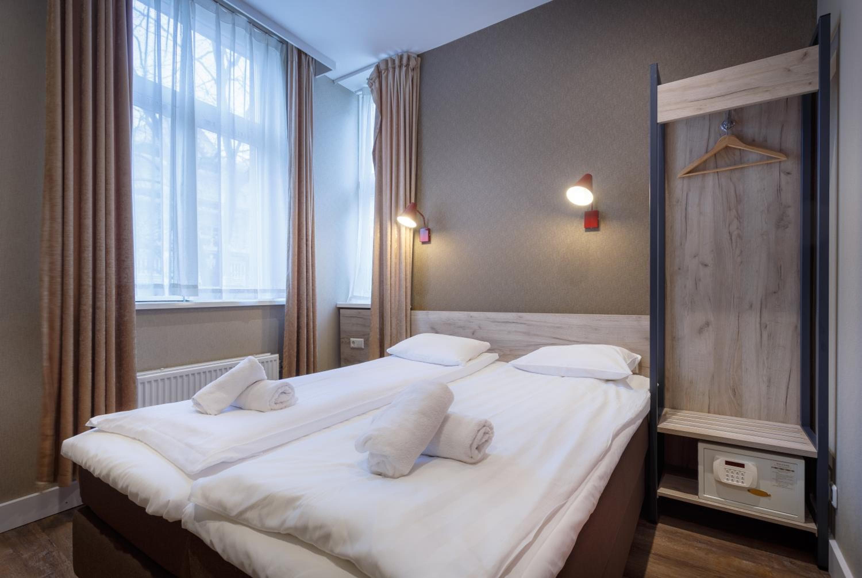 Amsterdam Downtown Hotel — 20