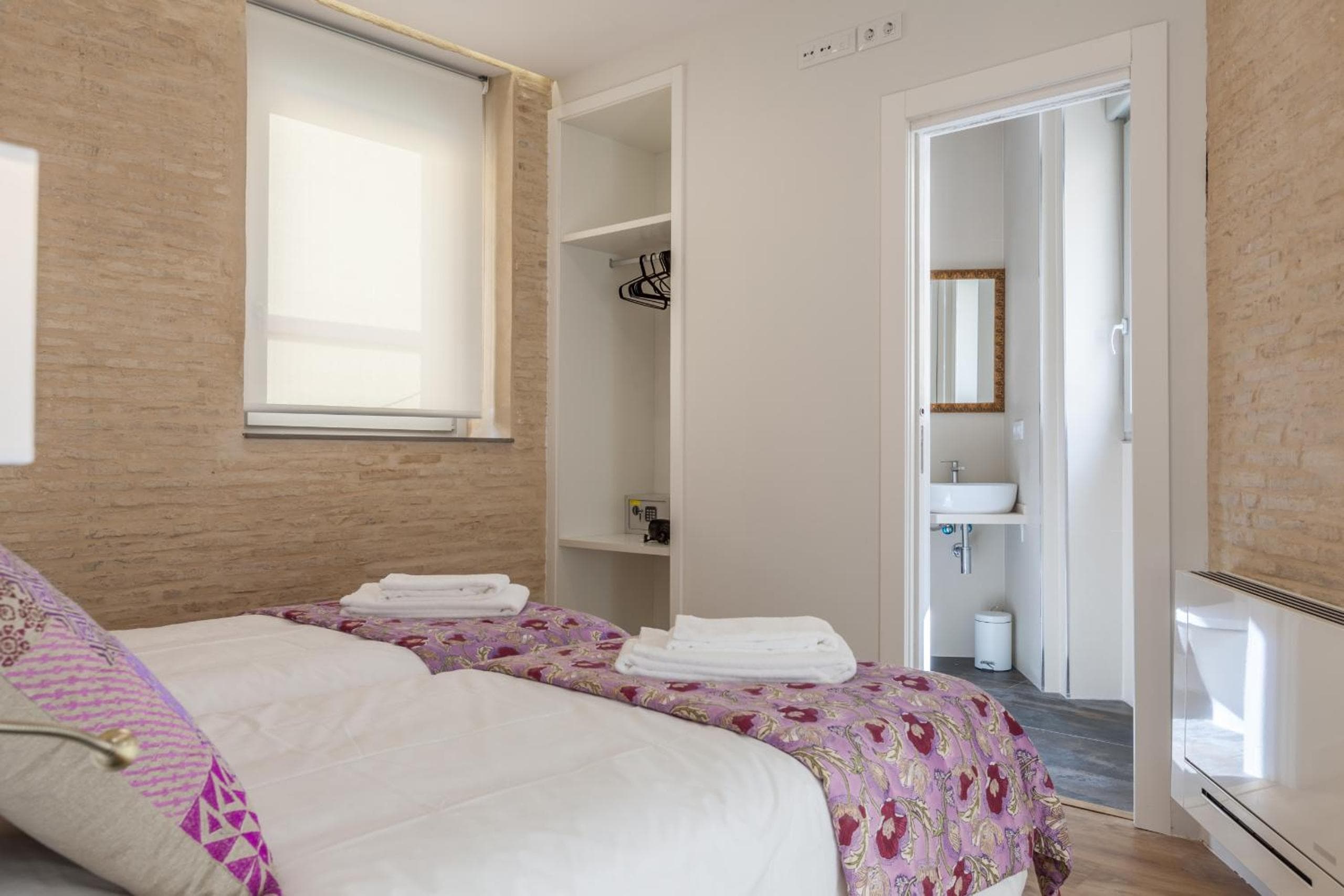 Apartamentos RG Suites Jardines de Murillo — 23