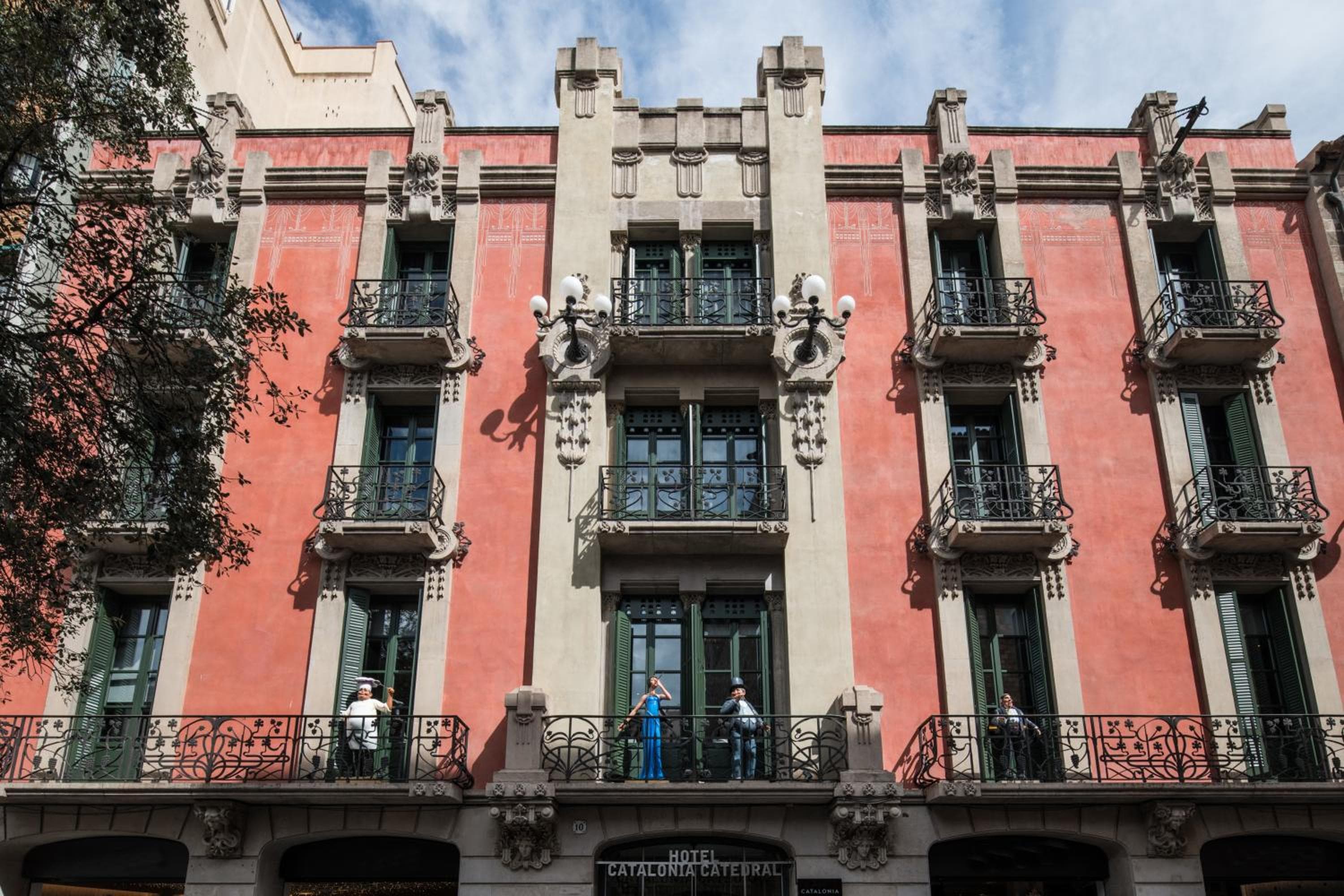 Catedral de Cataluña — 14