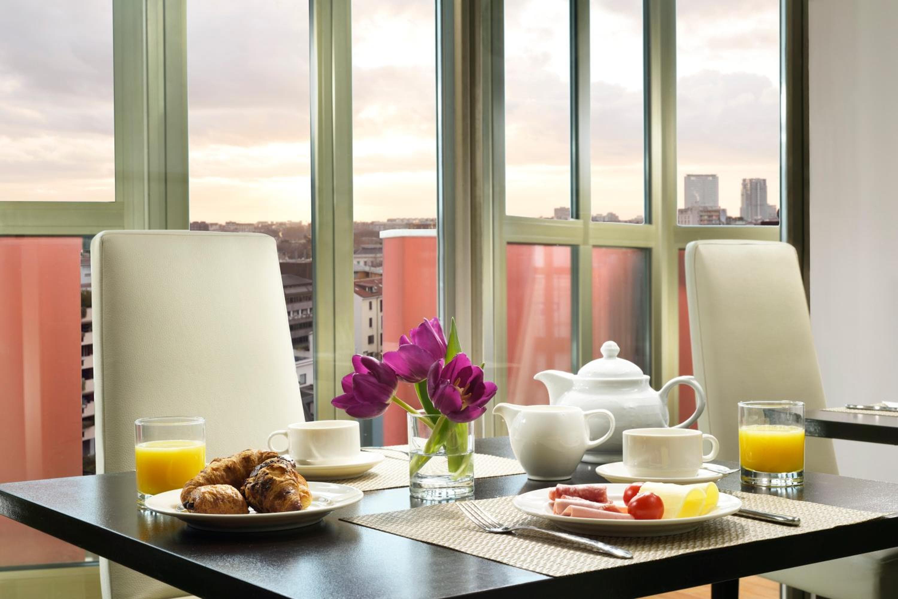 UNAWAY Hotel & Residence Contessa Jolanda Milano — 10