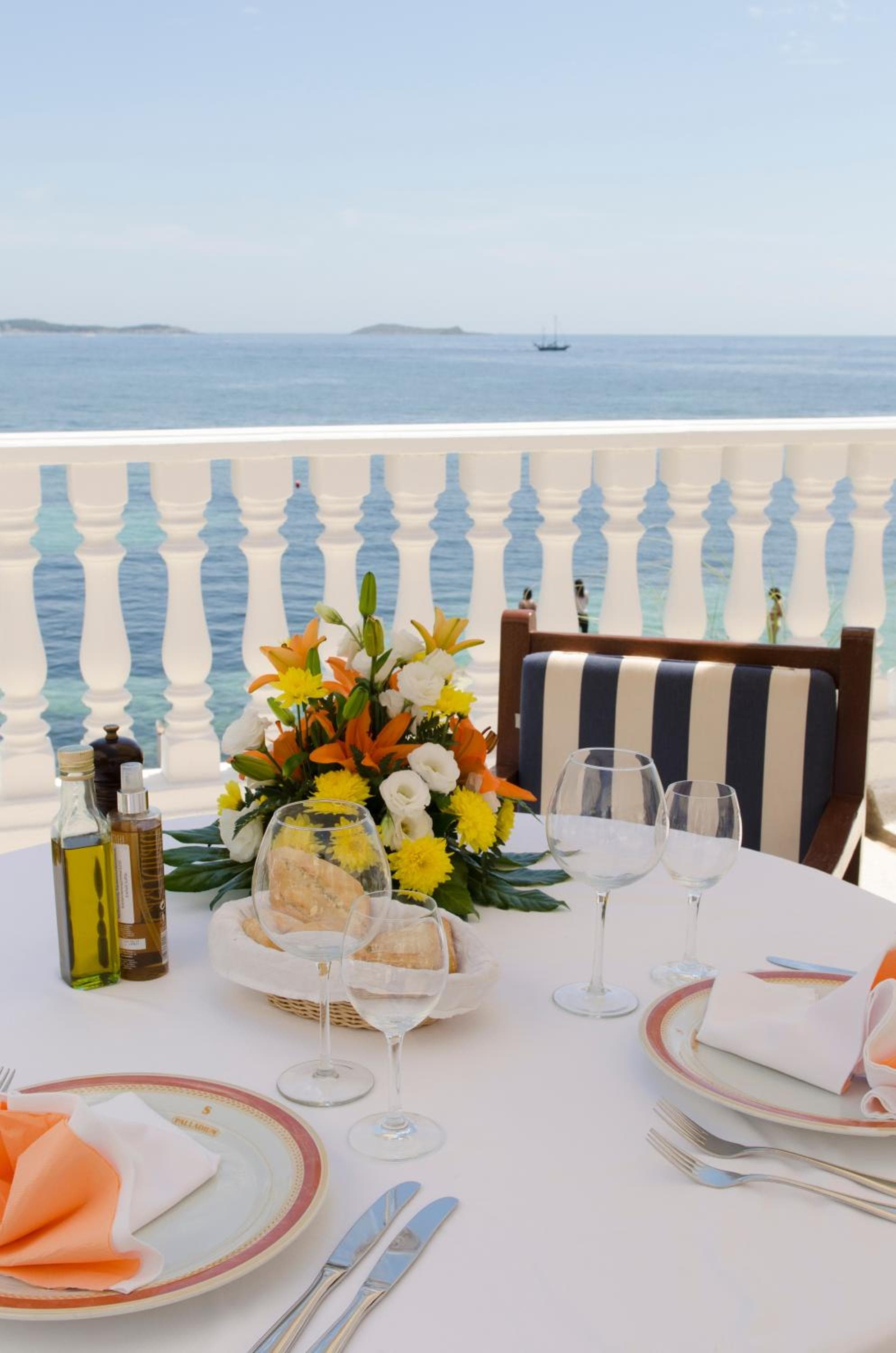 Grand Hotel Palladium Santa Eulalia del Rio — 12