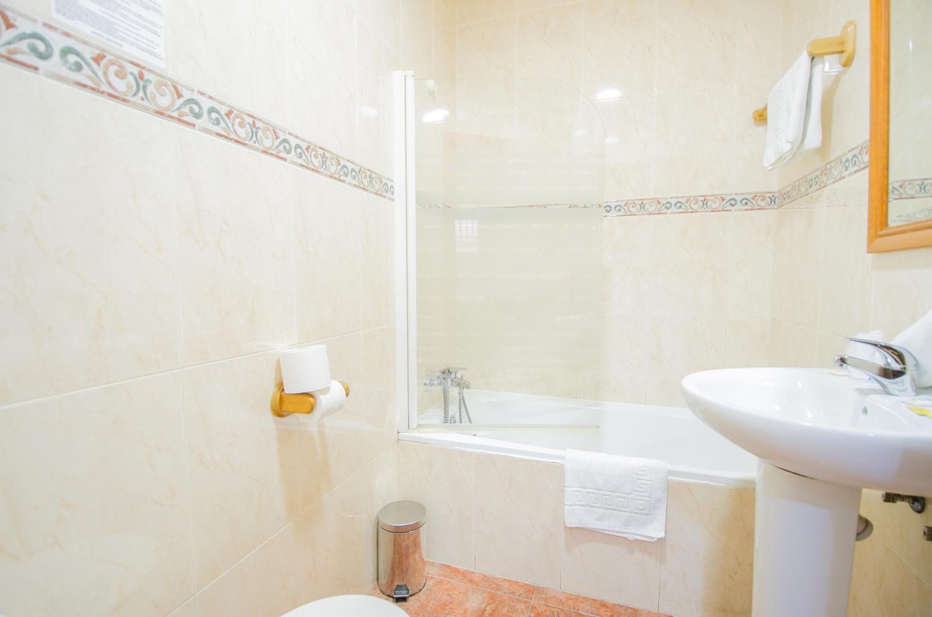 Hotel Solymar — 17