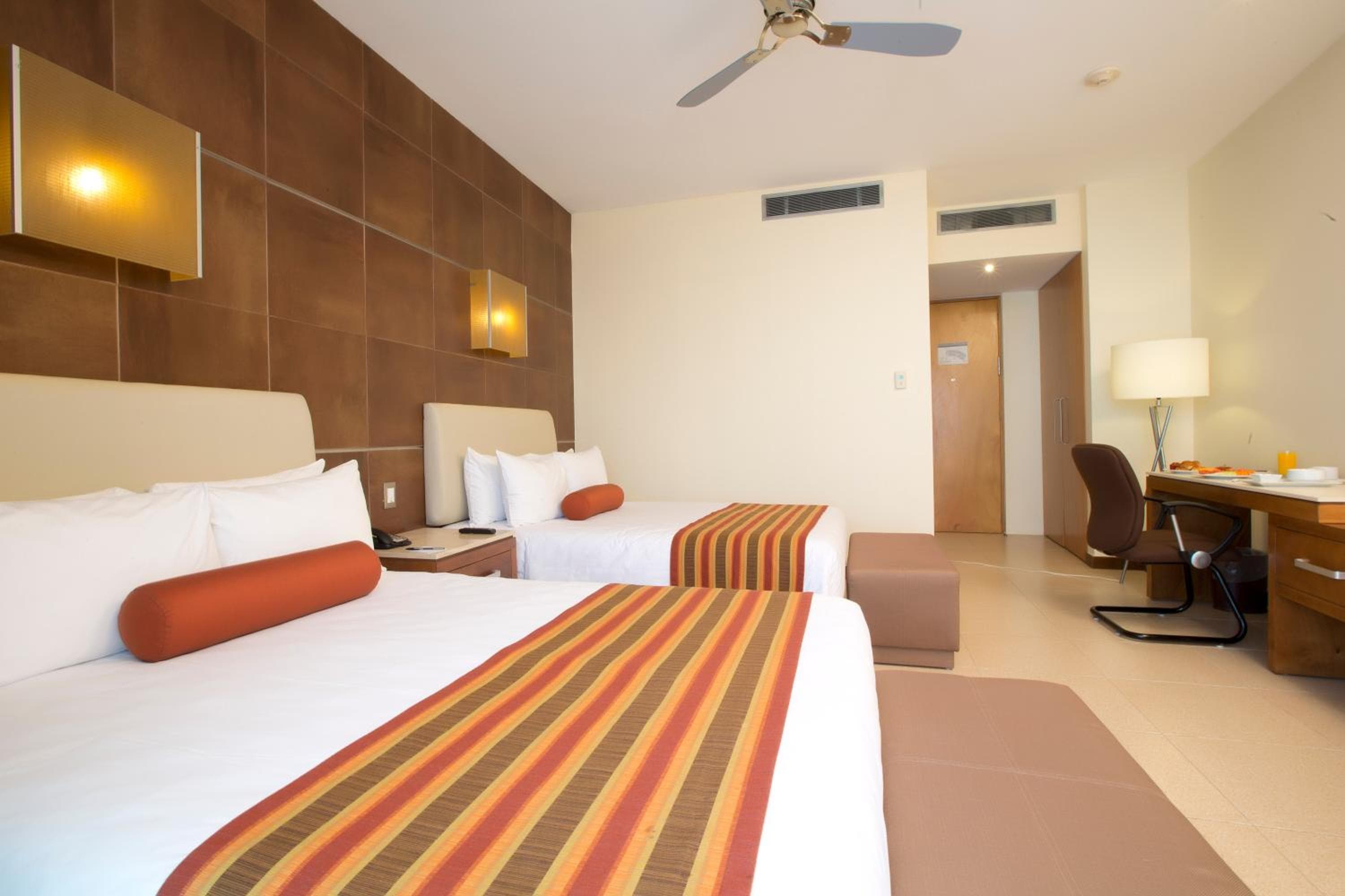 Krystal Urban Cancún & Club de Playa — 27