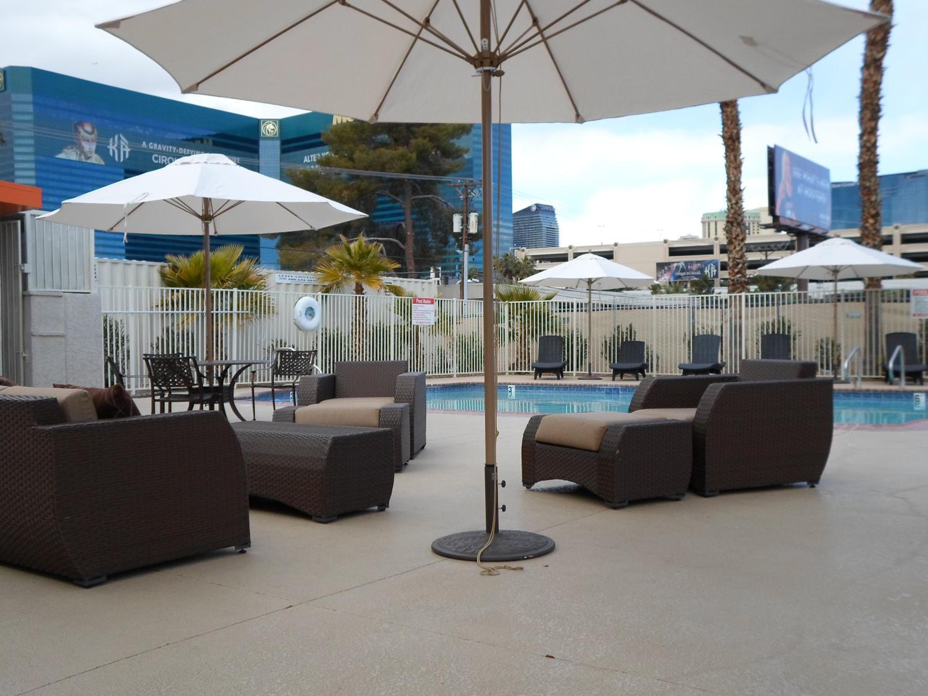 Motel 6 Las Vegas, NV - Strip — 11