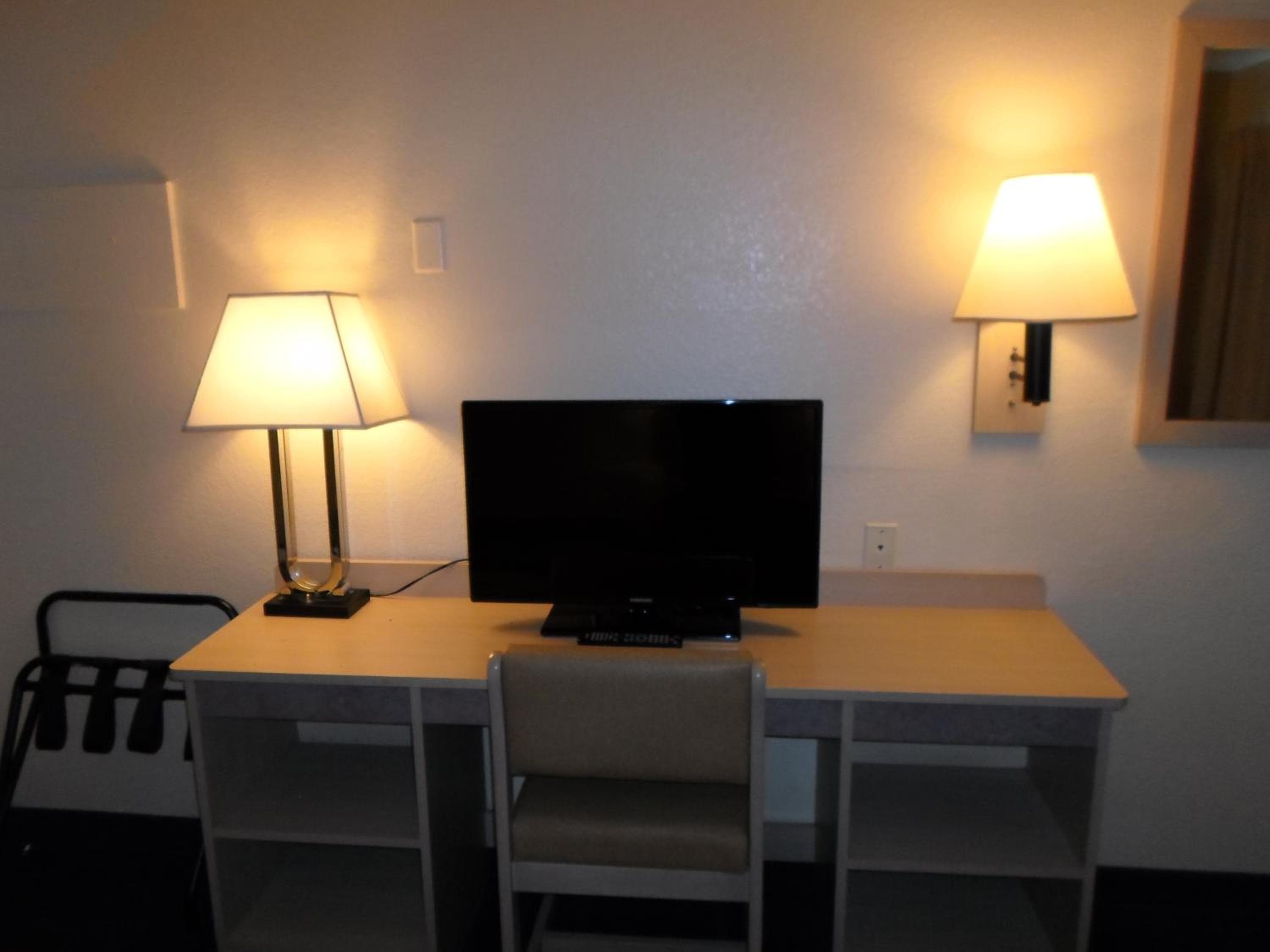 Motel 6 Las Vegas, NV - Strip — 13