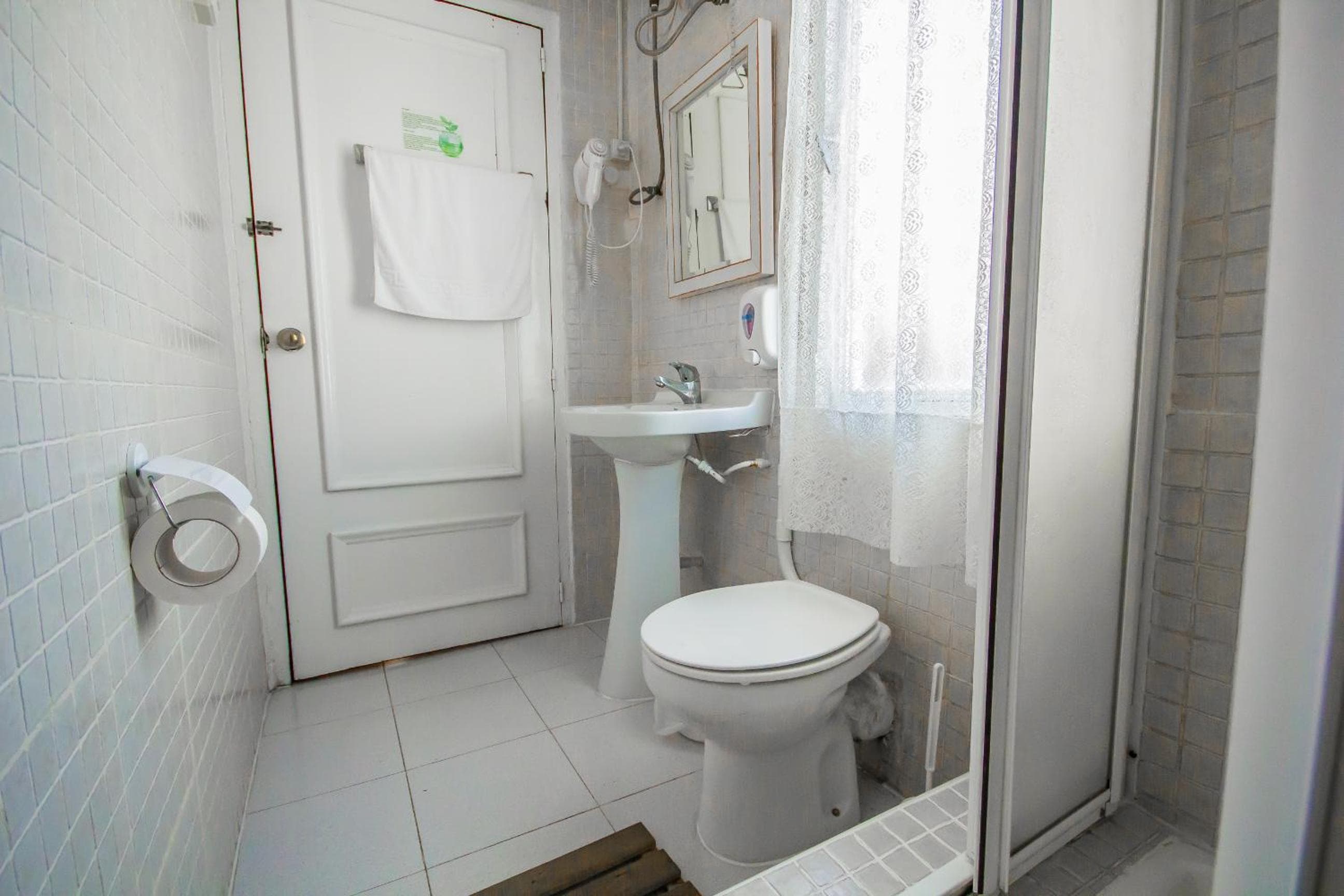 Hotel Nuevo Suizo — 20