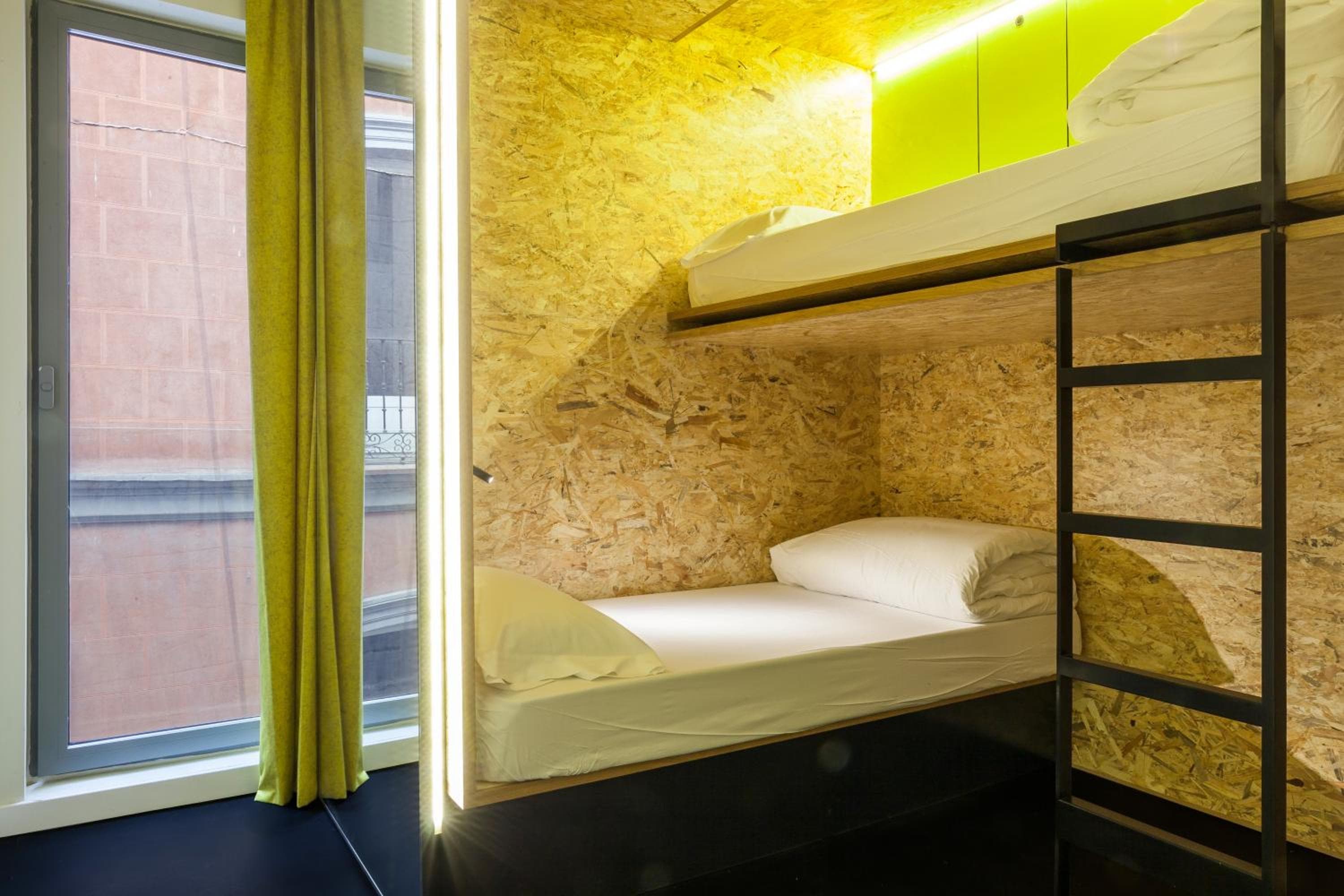 Bastardo Hostel — 27