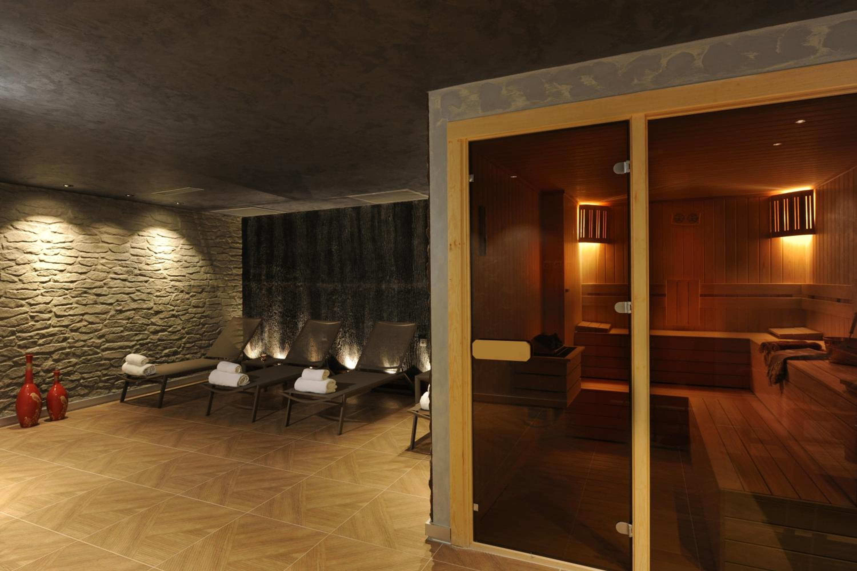 Le Petit Palace Hotel - Special Category — 9