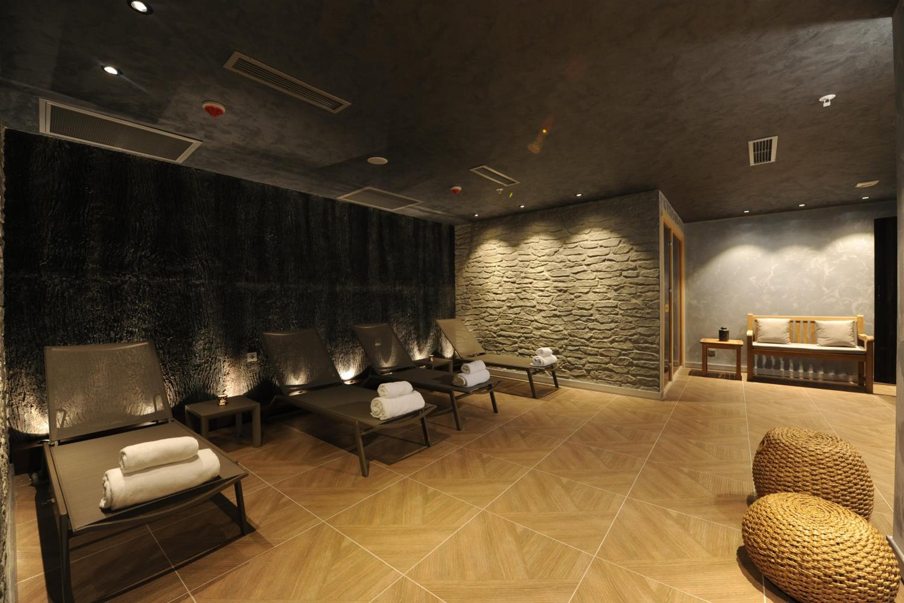 Le Petit Palace Hotel - Special Category — 24