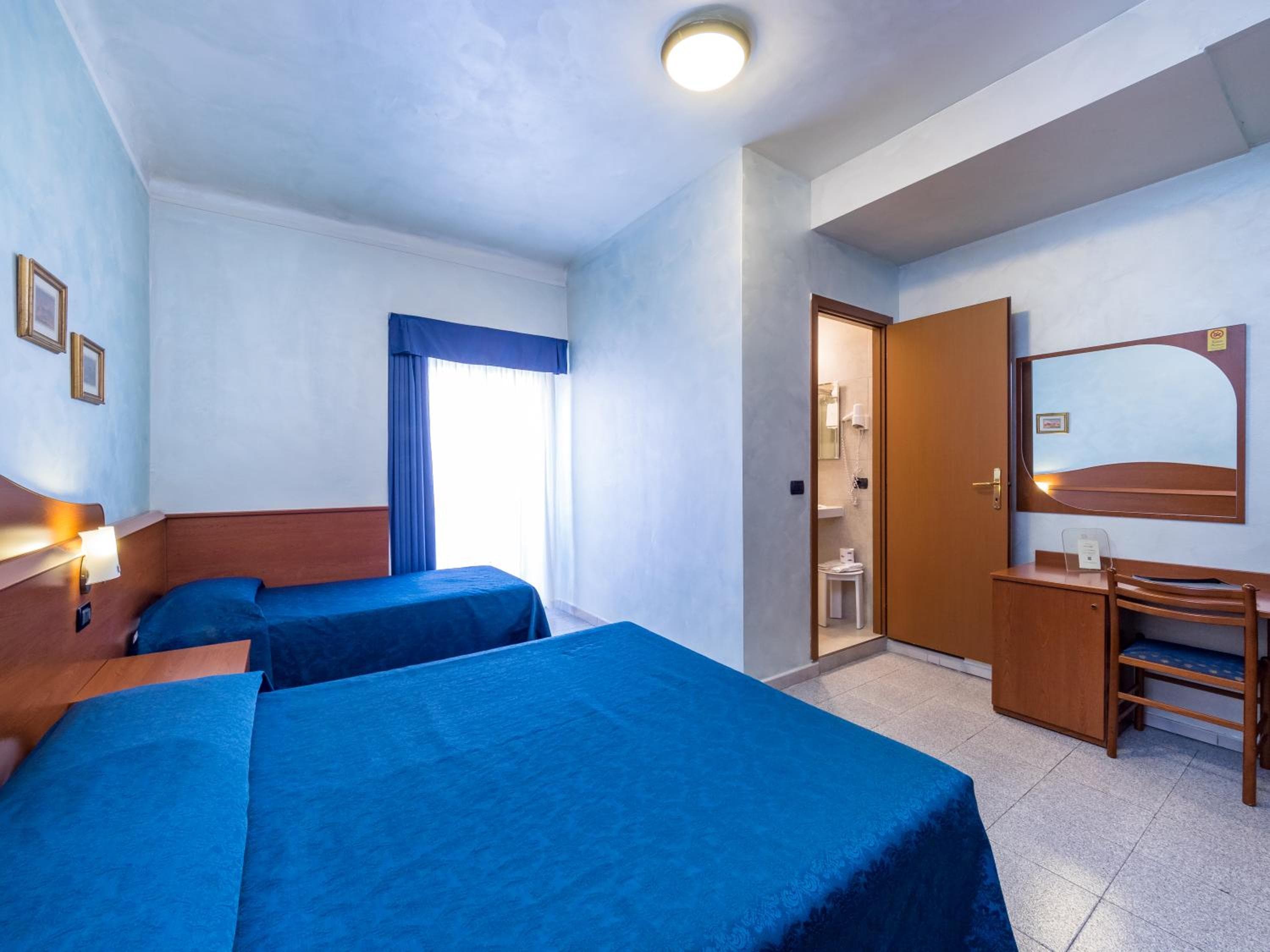 Hotel Aurora — 27