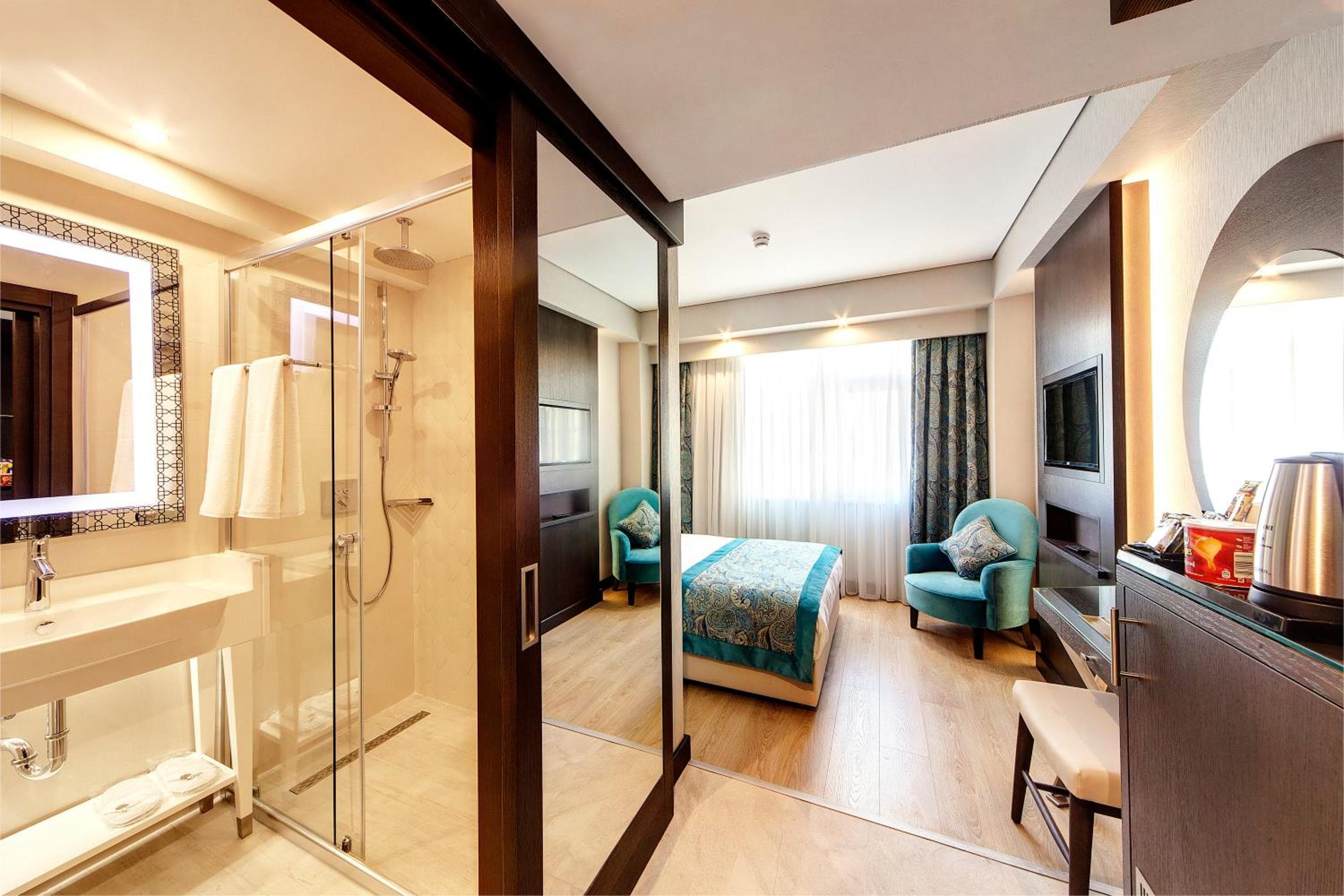 Mukarnas Taksim Hotel — 18