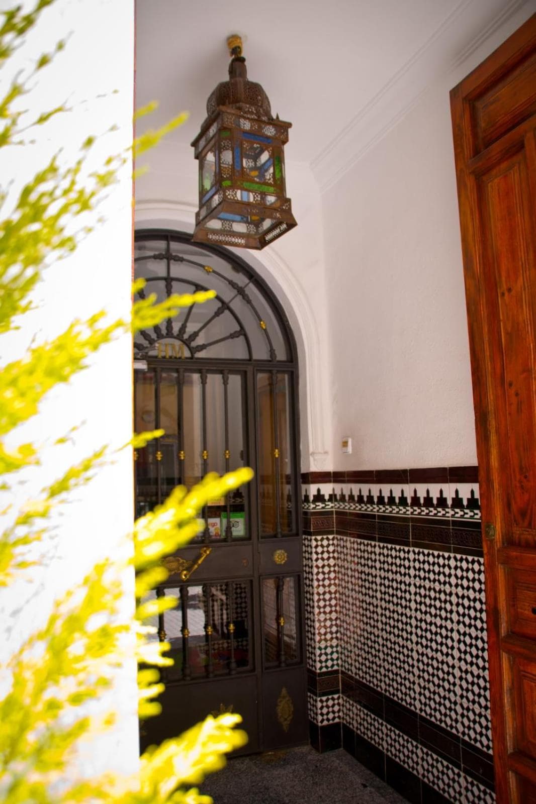 Hostal La Muralla — 16