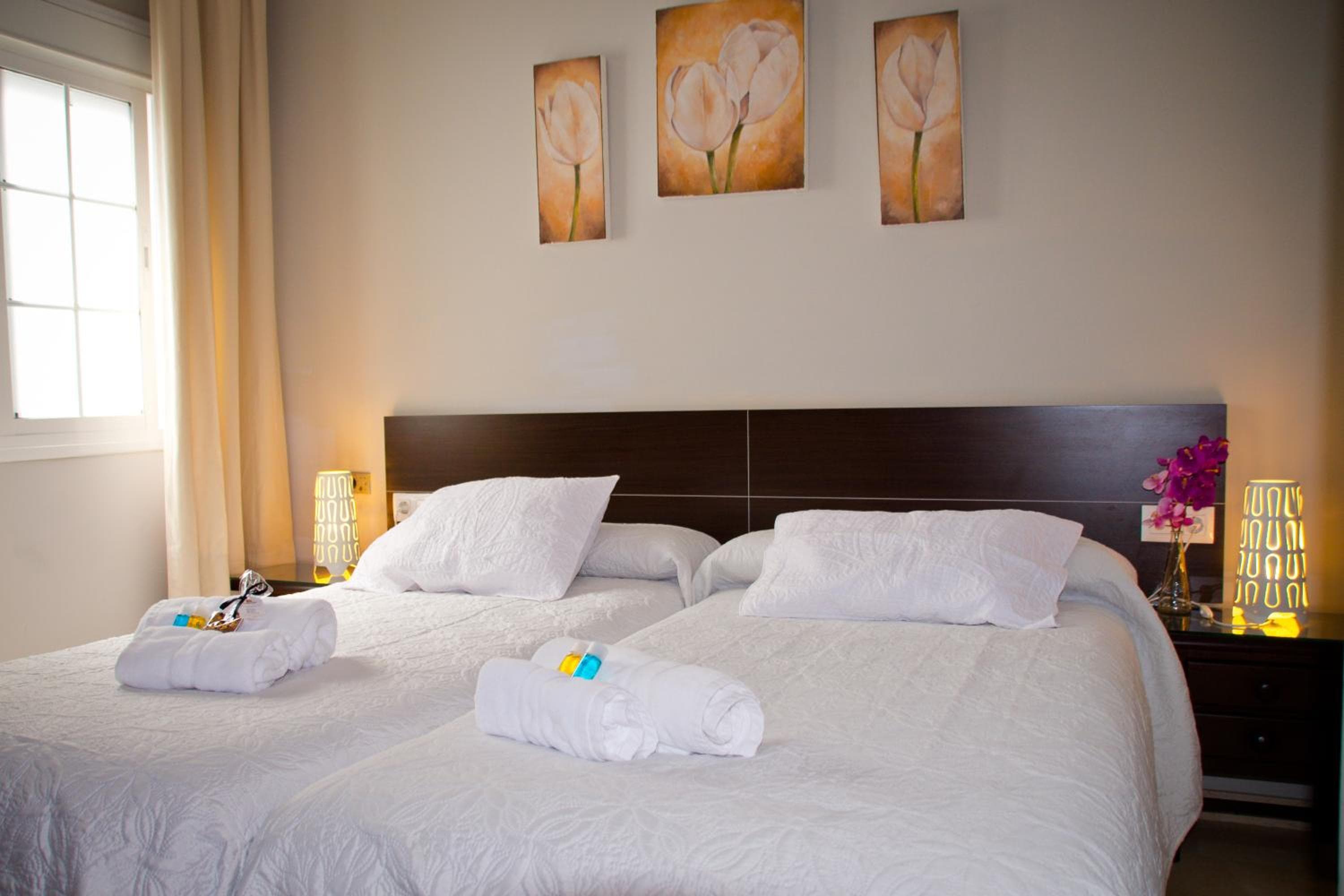 Hostal La Muralla — 26