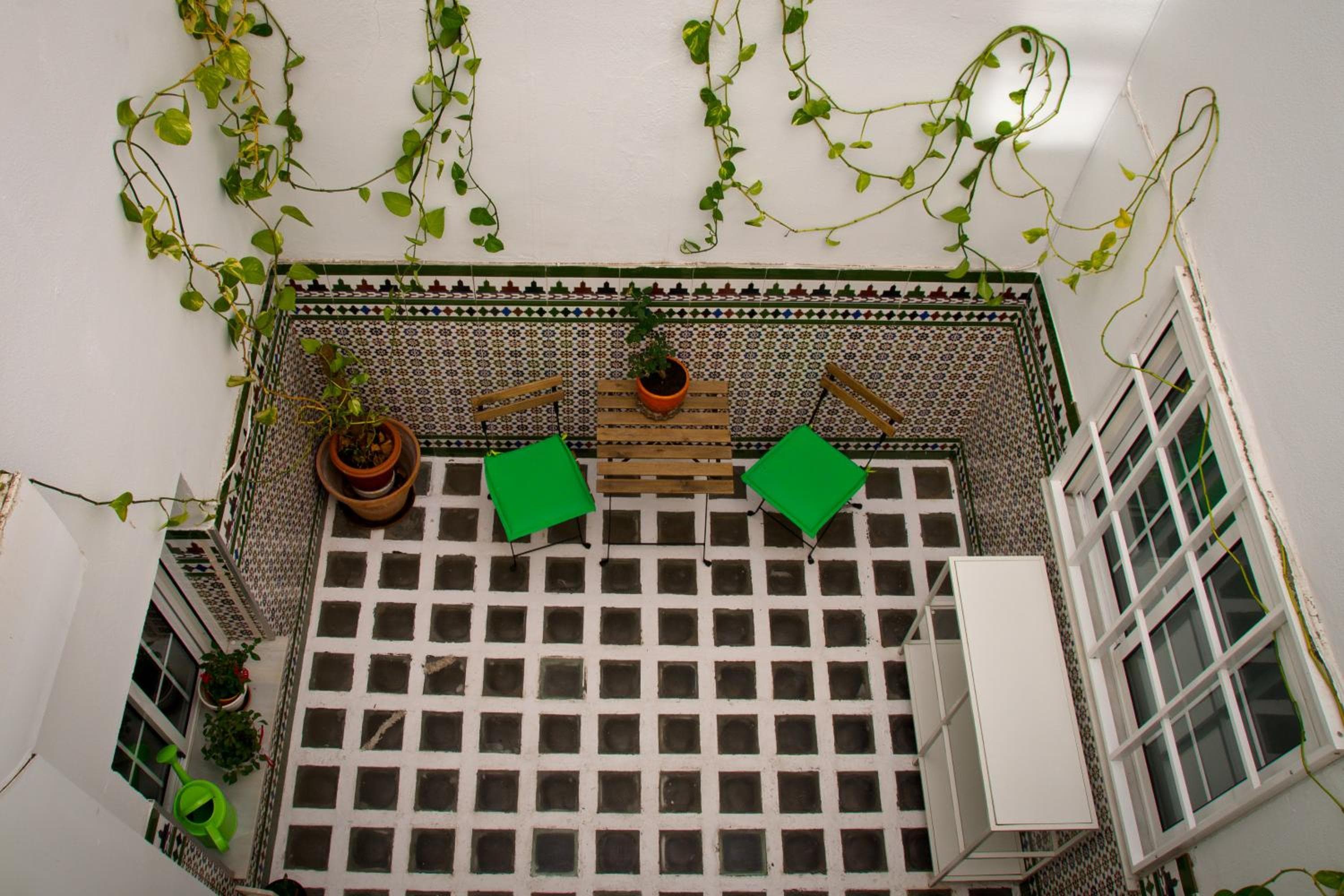 Hostal La Muralla — 6