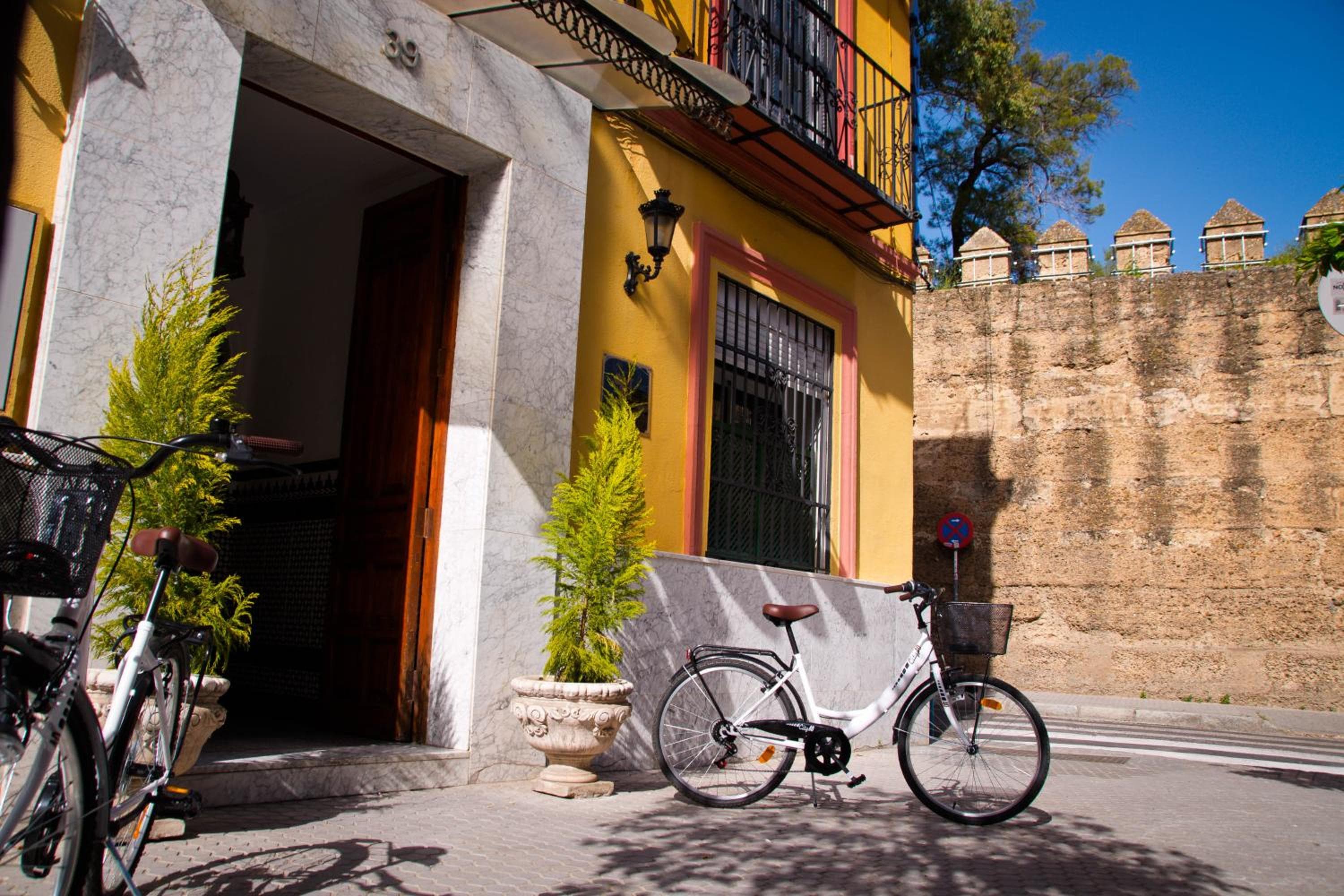Hostal La Muralla — 7