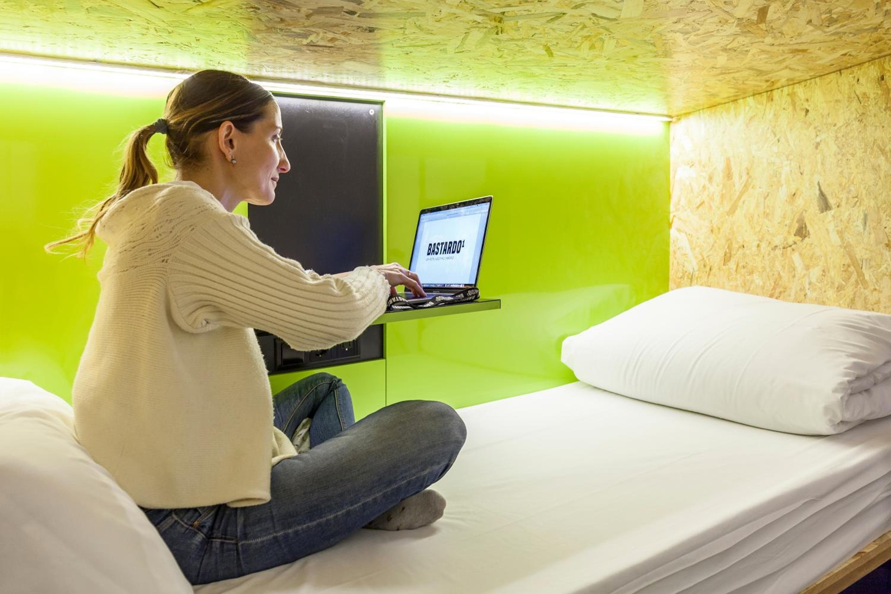 Bastardo Hostel — 25
