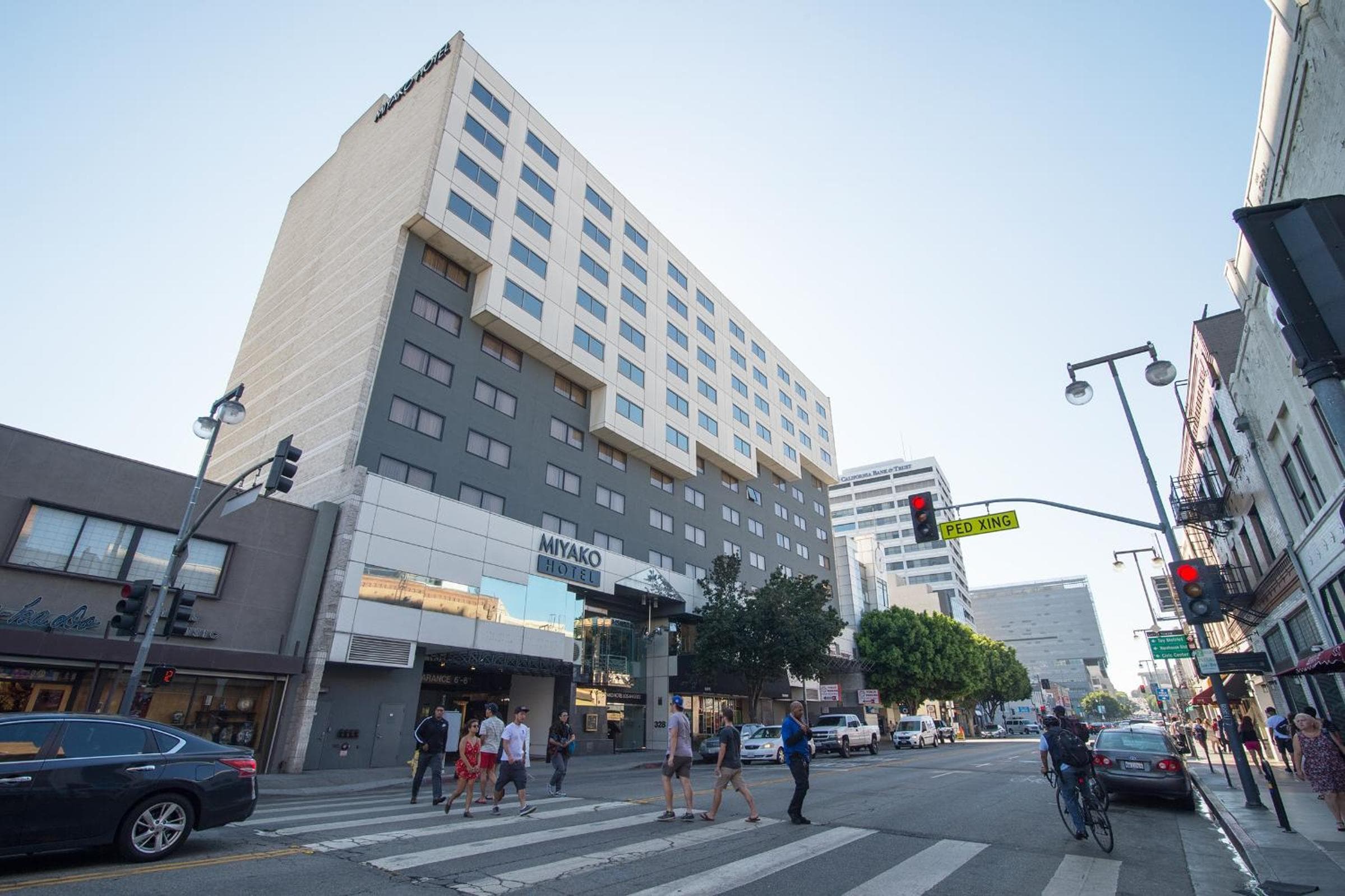 Miyako Hotel Los Angeles — 4