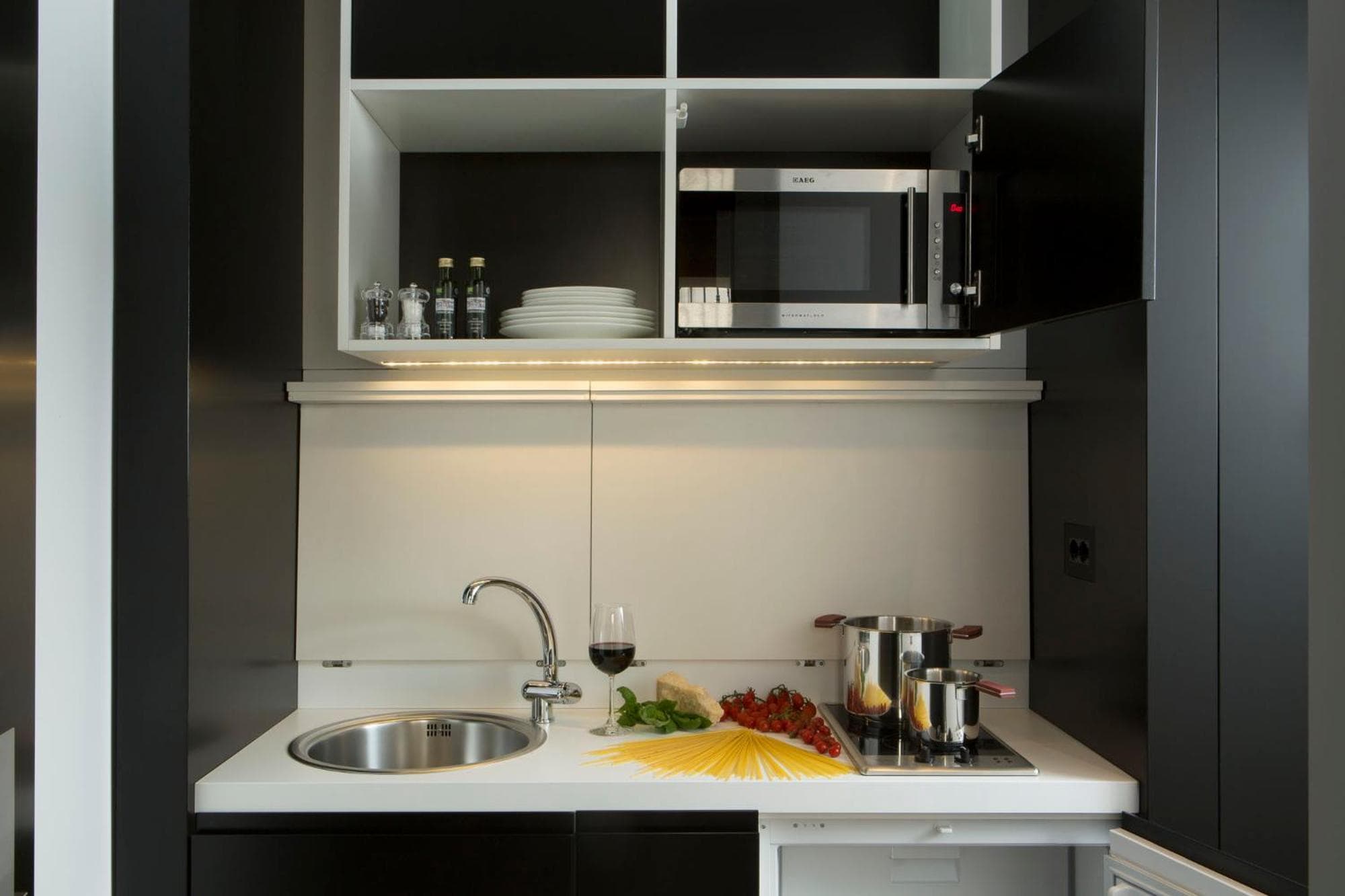 Corso 281 Luxury Suites — 27