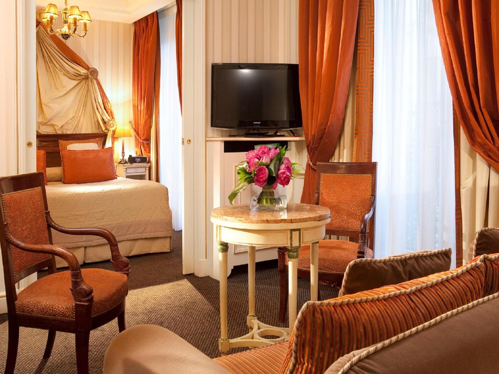 Hôtel Napoleon Paris — 11