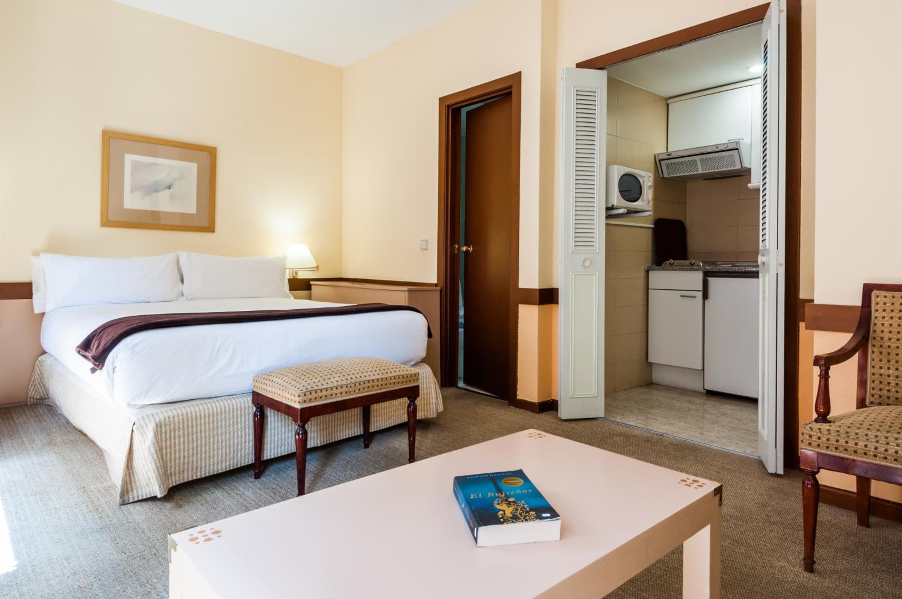 Espahotel Plaza Basílica — 12