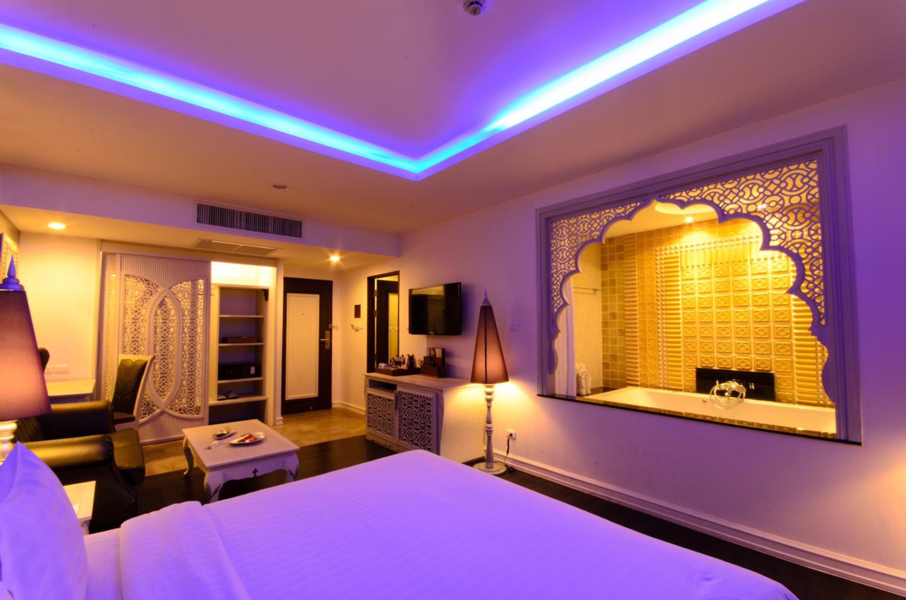 Chillax Resort — 9