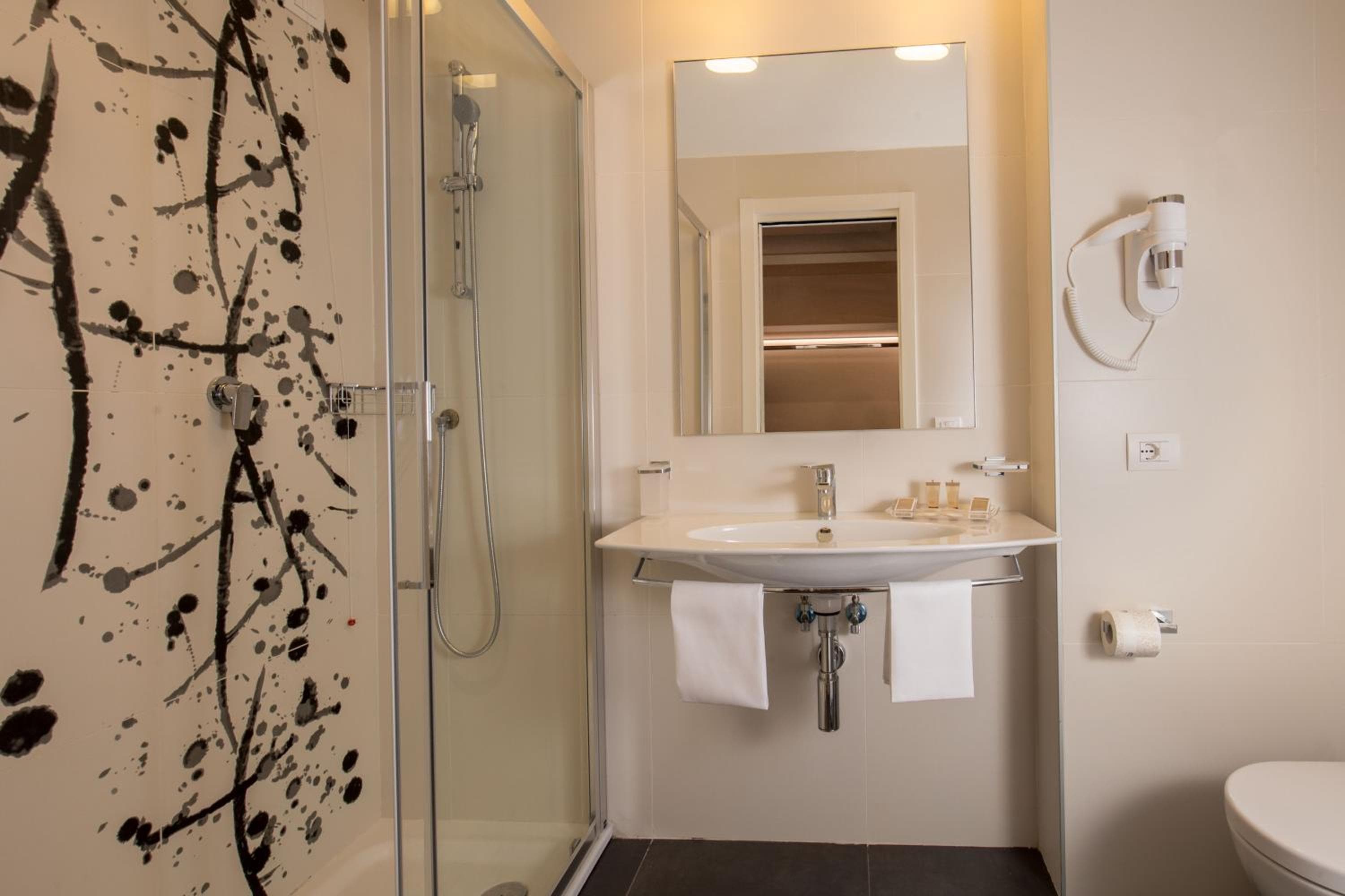Hotel American Palace Eur — 13