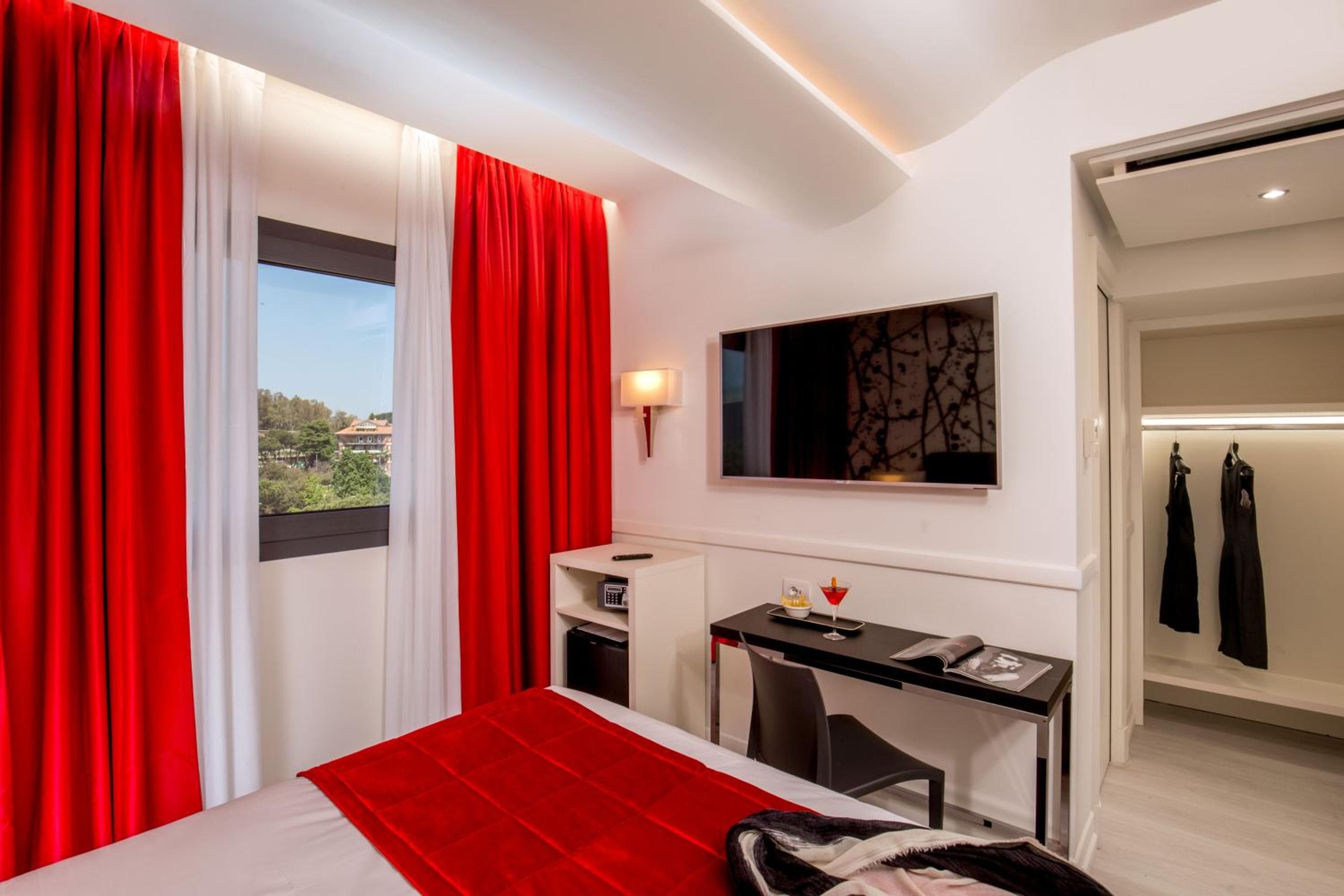 Hotel American Palace Eur — 17