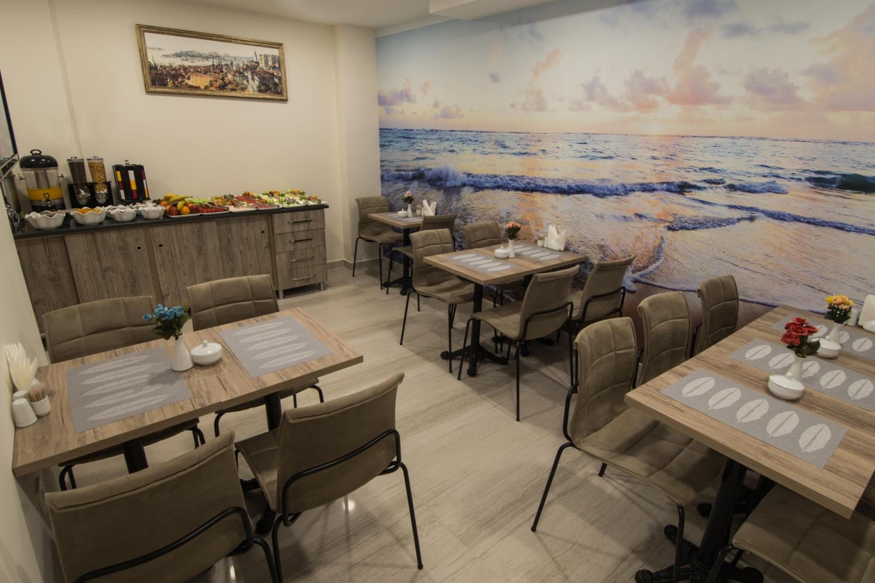 Primero Hotel — 24
