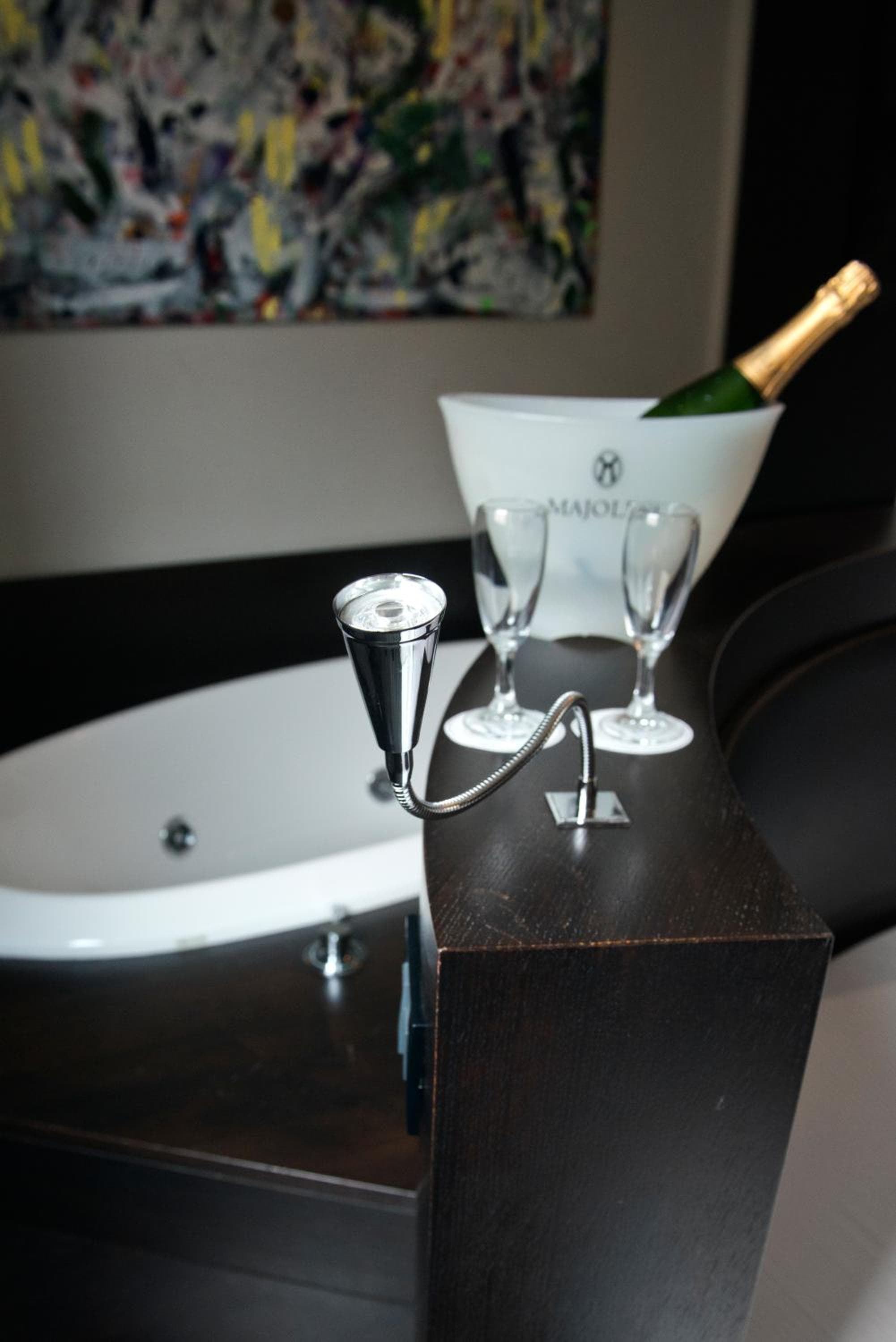 Twentyone Hotel — 15