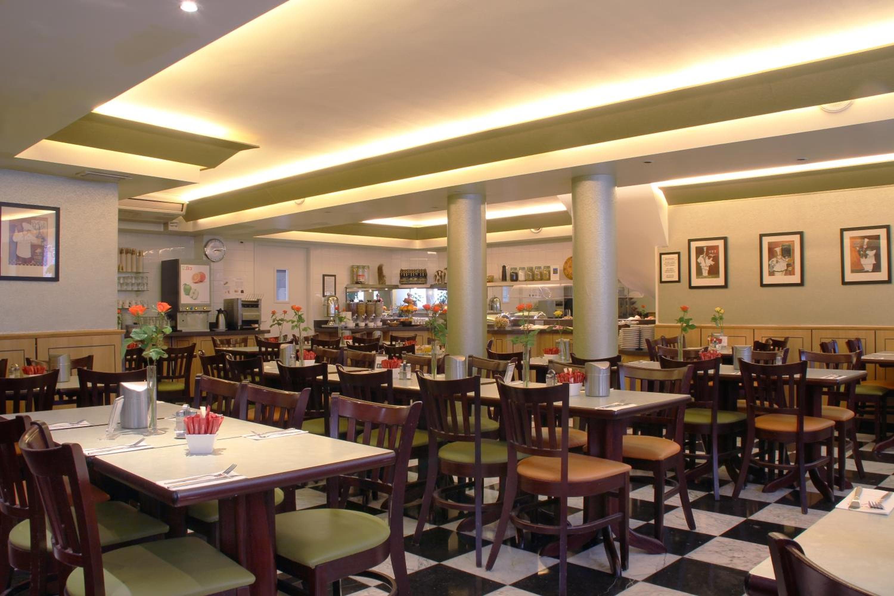 Avenue Hotel — 22