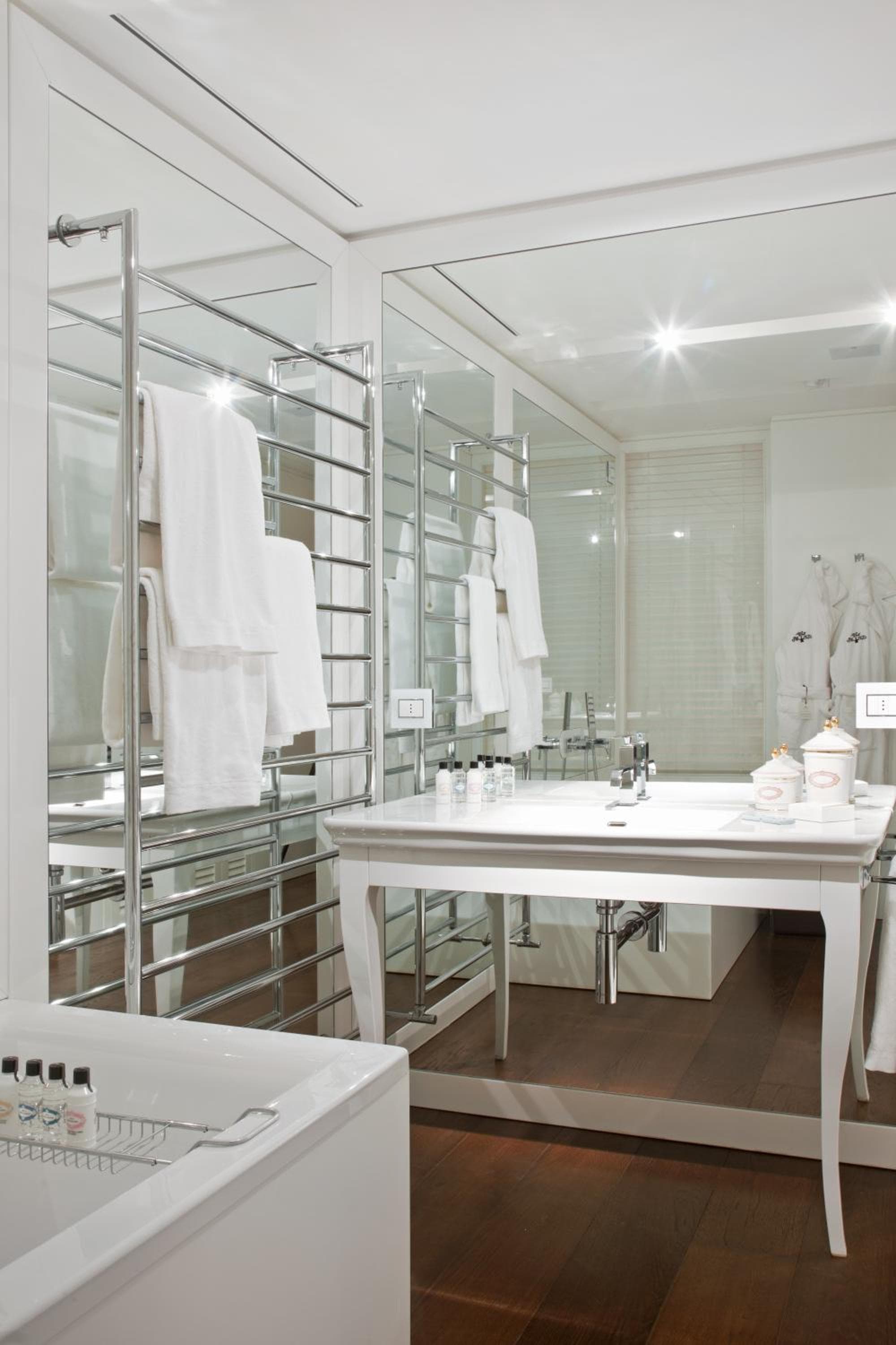 Magna Pars l'Hotel à Parfum, Small Luxury Hotels of the World — 29
