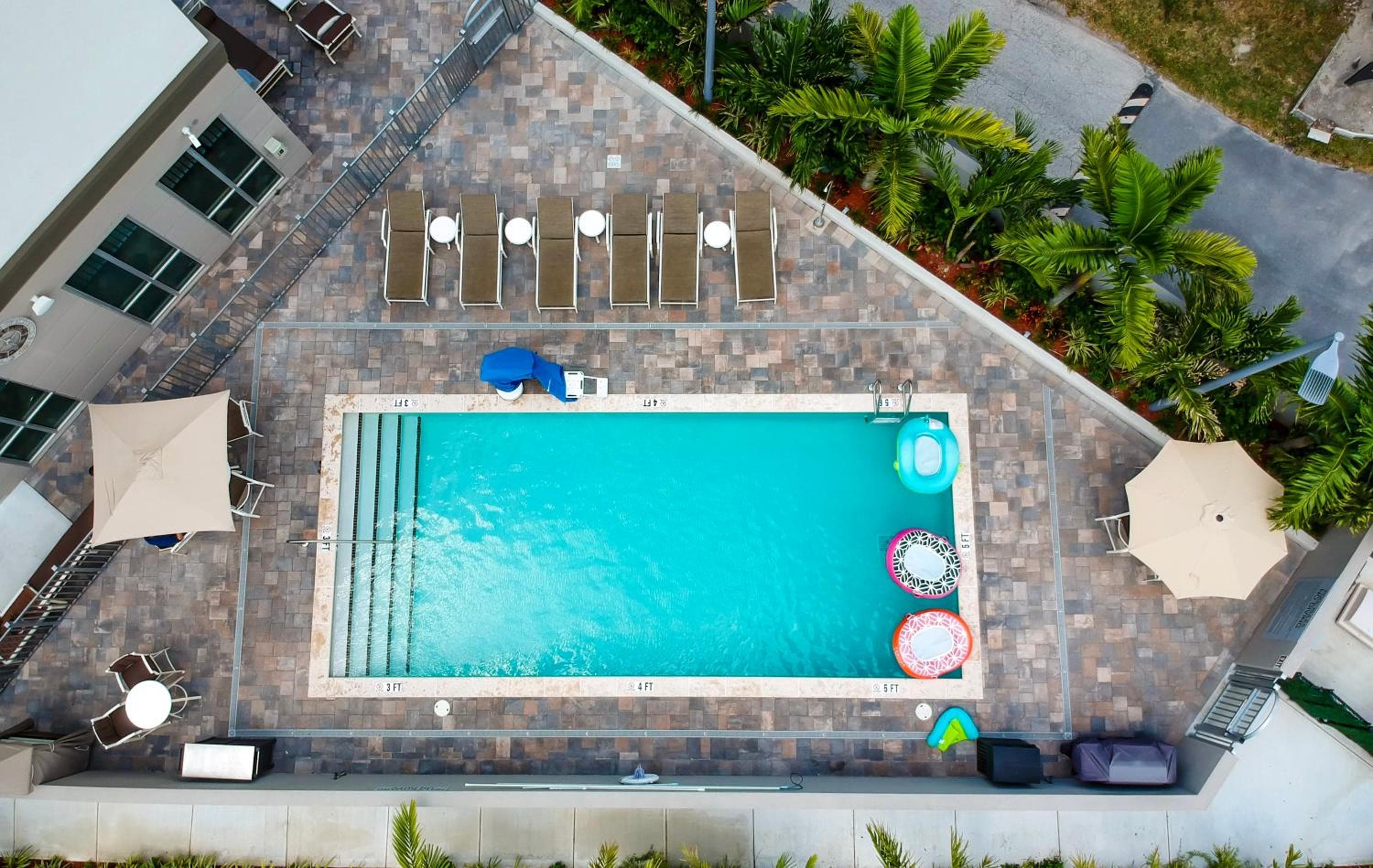 Wingate by Wyndham Miami Airport — 6