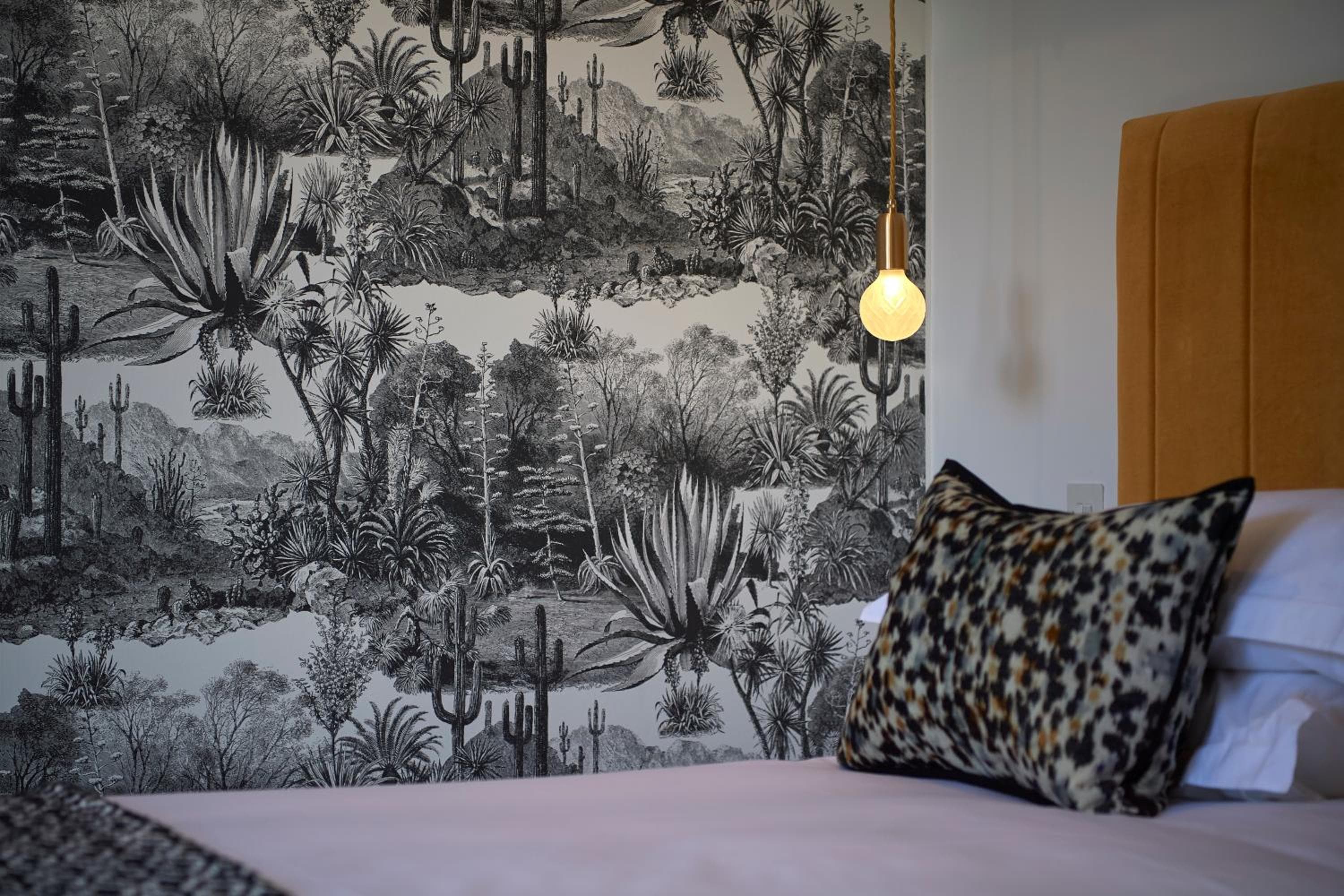 Hotel Lodge - Putney — 11