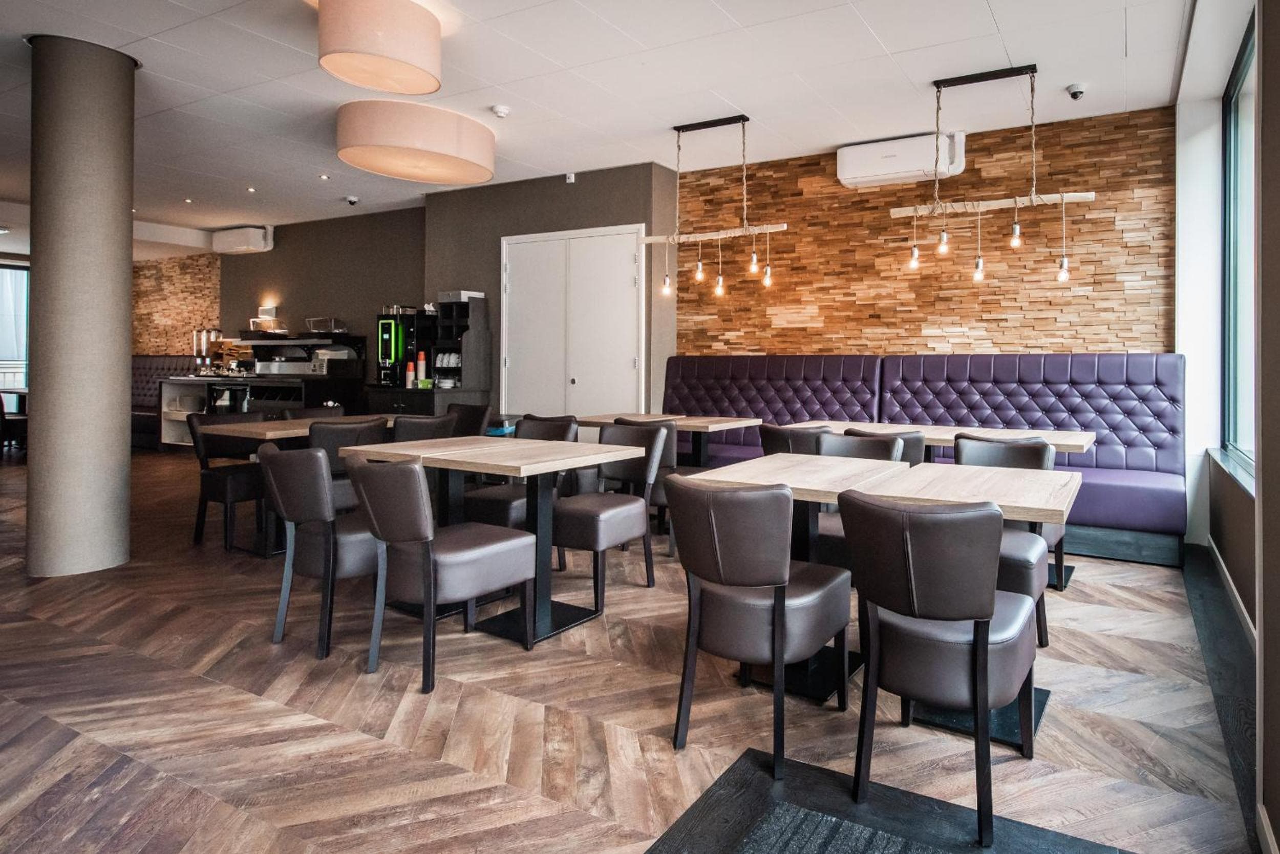 Hotel Melrose — 17